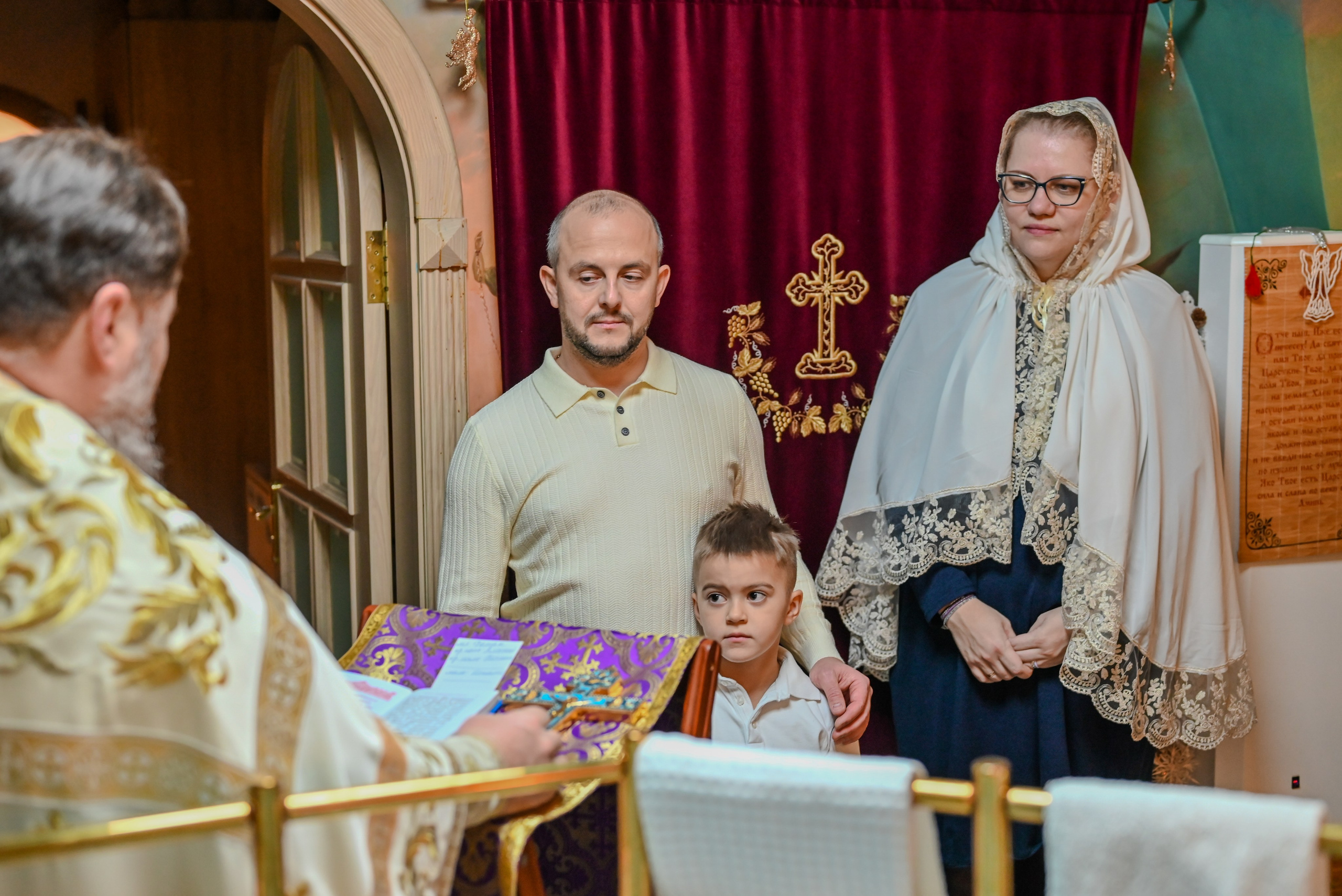 Крещение Совхоз Ленина. Семейный и детский фотограф Москва