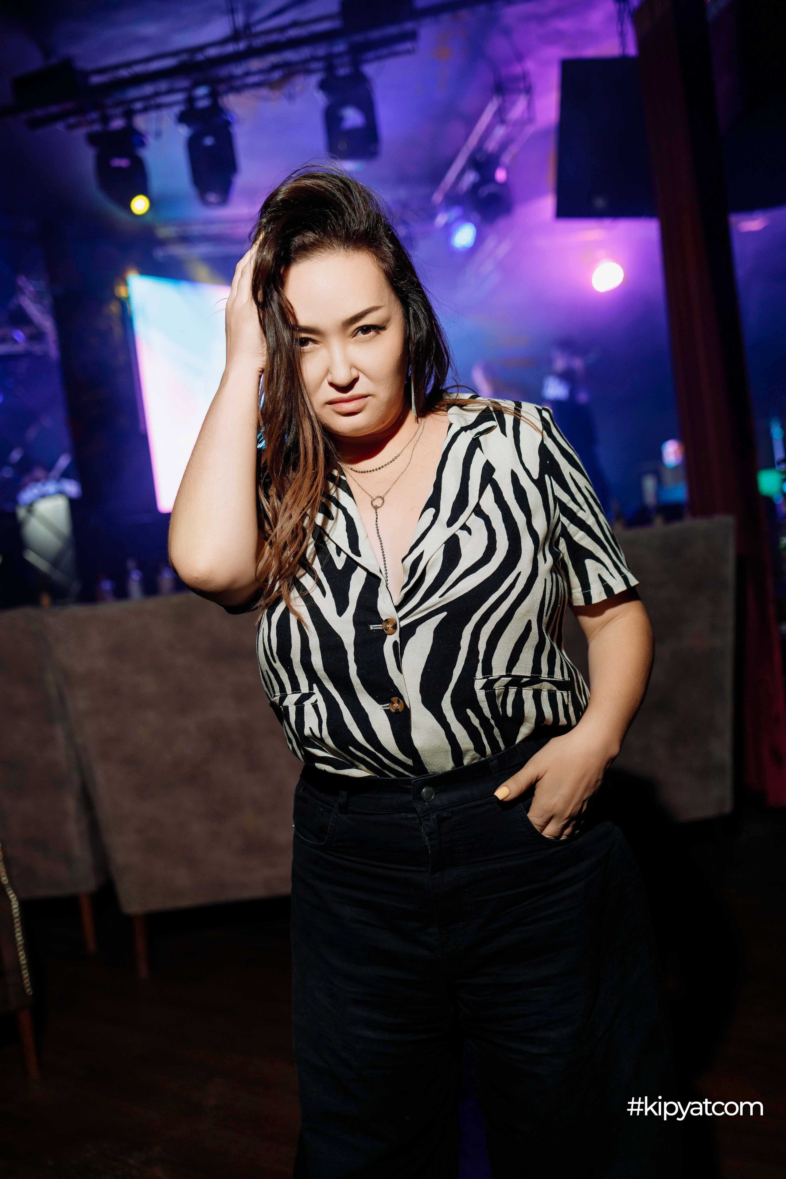 The Queen Prive. Кипятком Шымкент