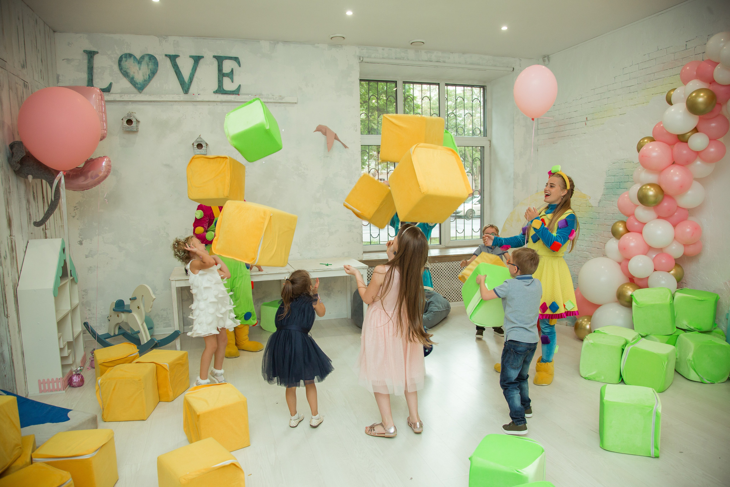 День Рождения Полины. Фотограф на Крещение, семейный фотограф в Москве