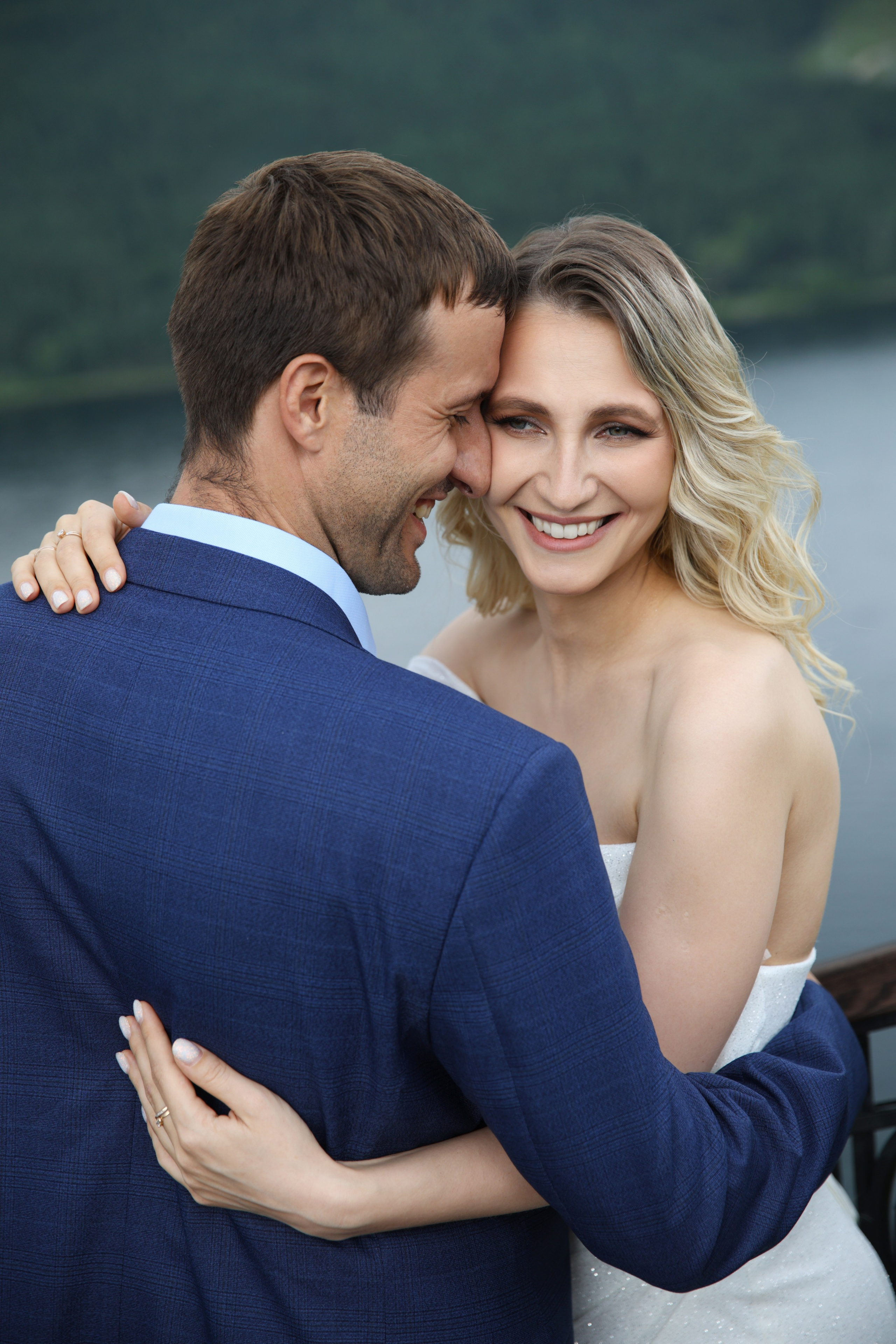 Из Загса сразу за город