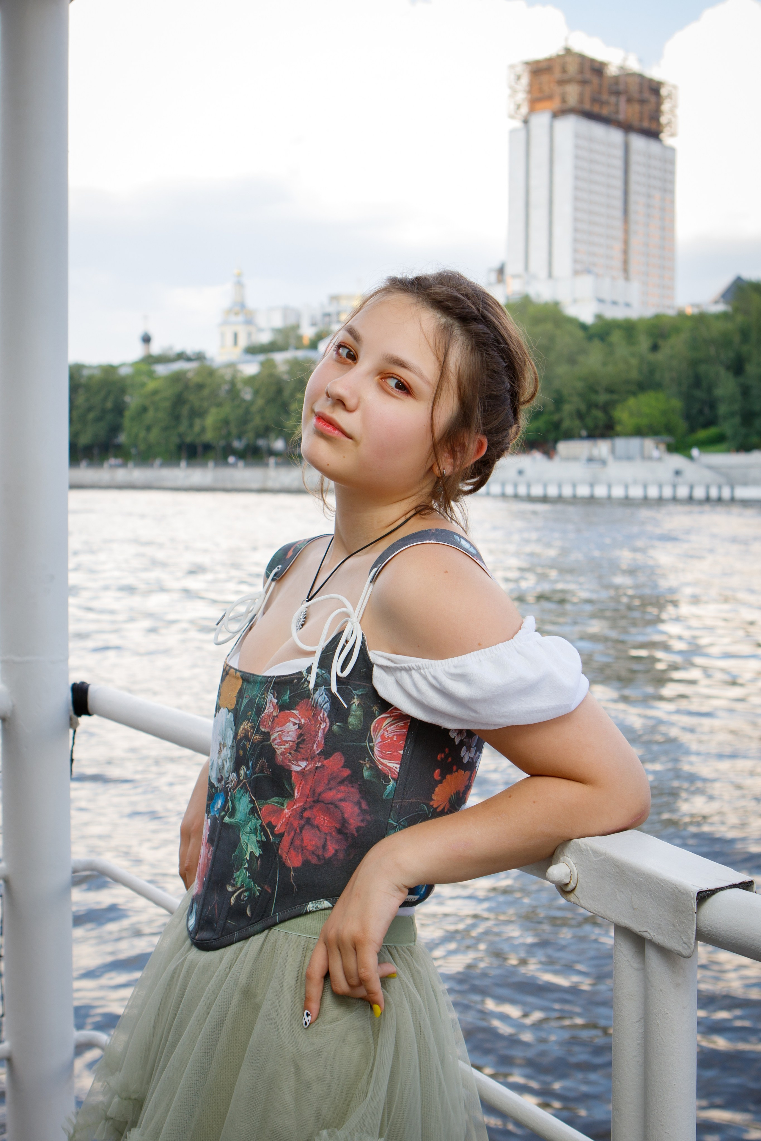 9 класс / Гимназия № 1558 имени Росалии де Кастро / Выпускной. Детский и семейный фотограф Мария Киселёва. Москва