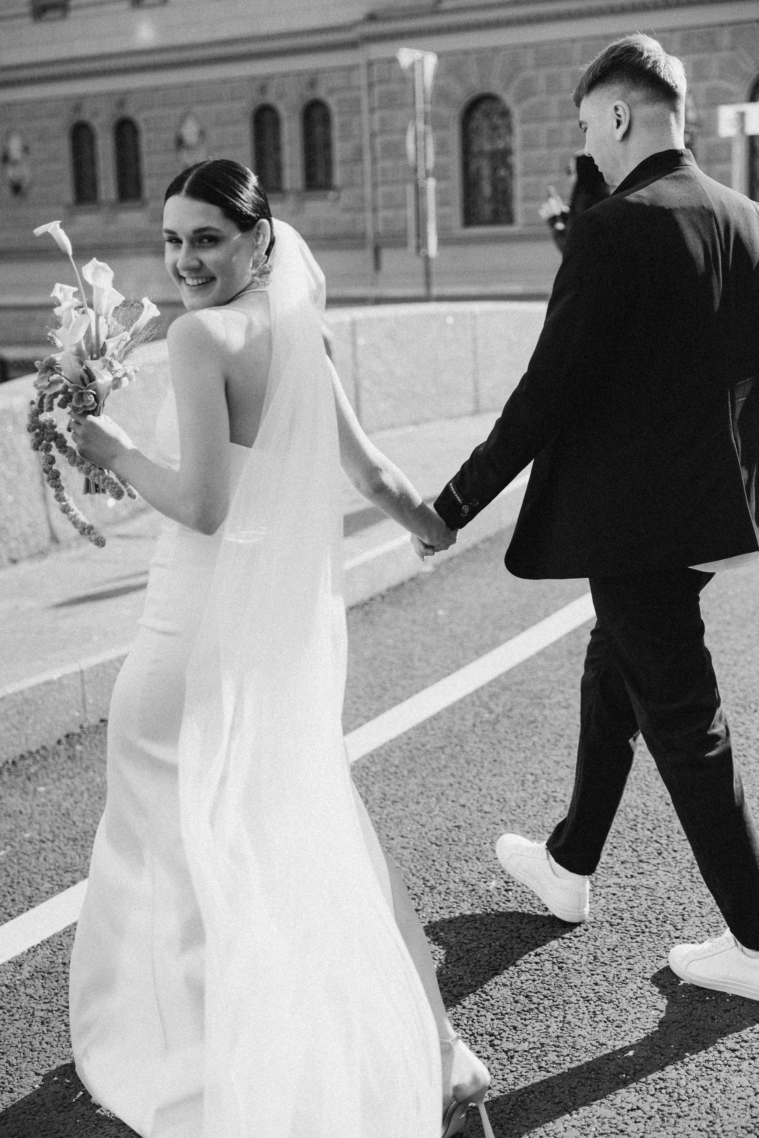 На ярком солнце. Свадебный фотограф Таня Караисаева