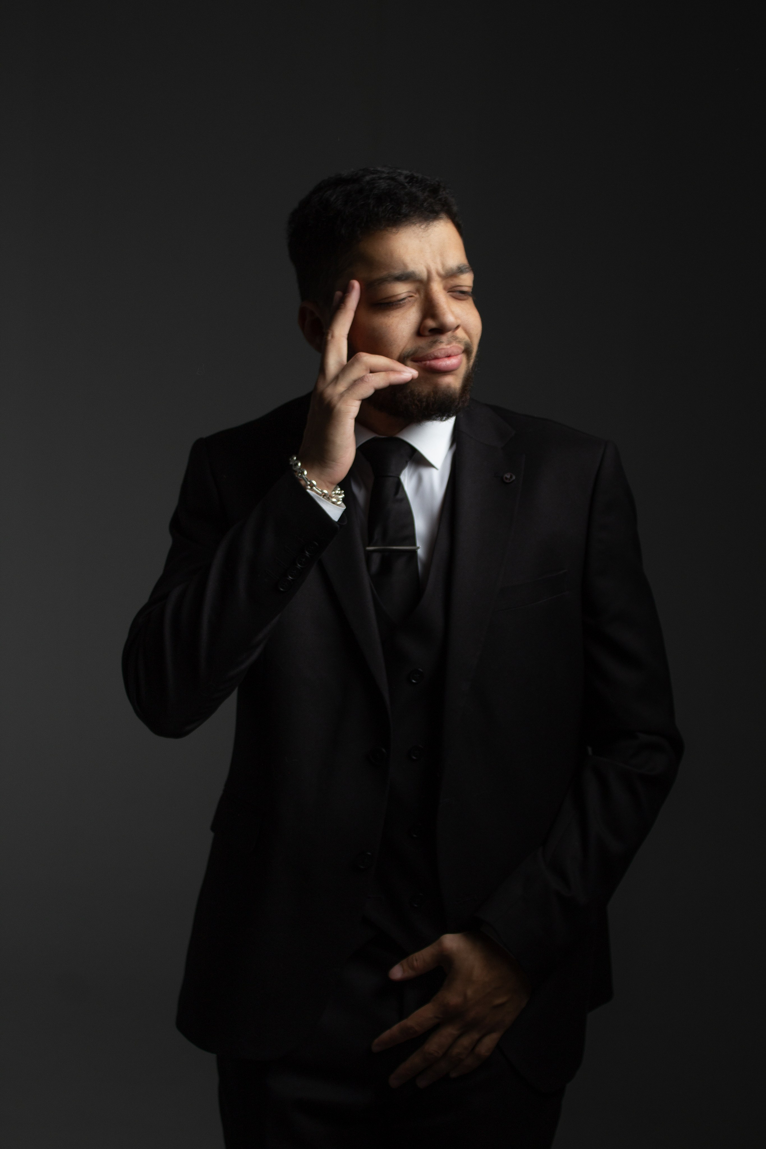 Джулиус Бекузаров. Агунда Хумарова