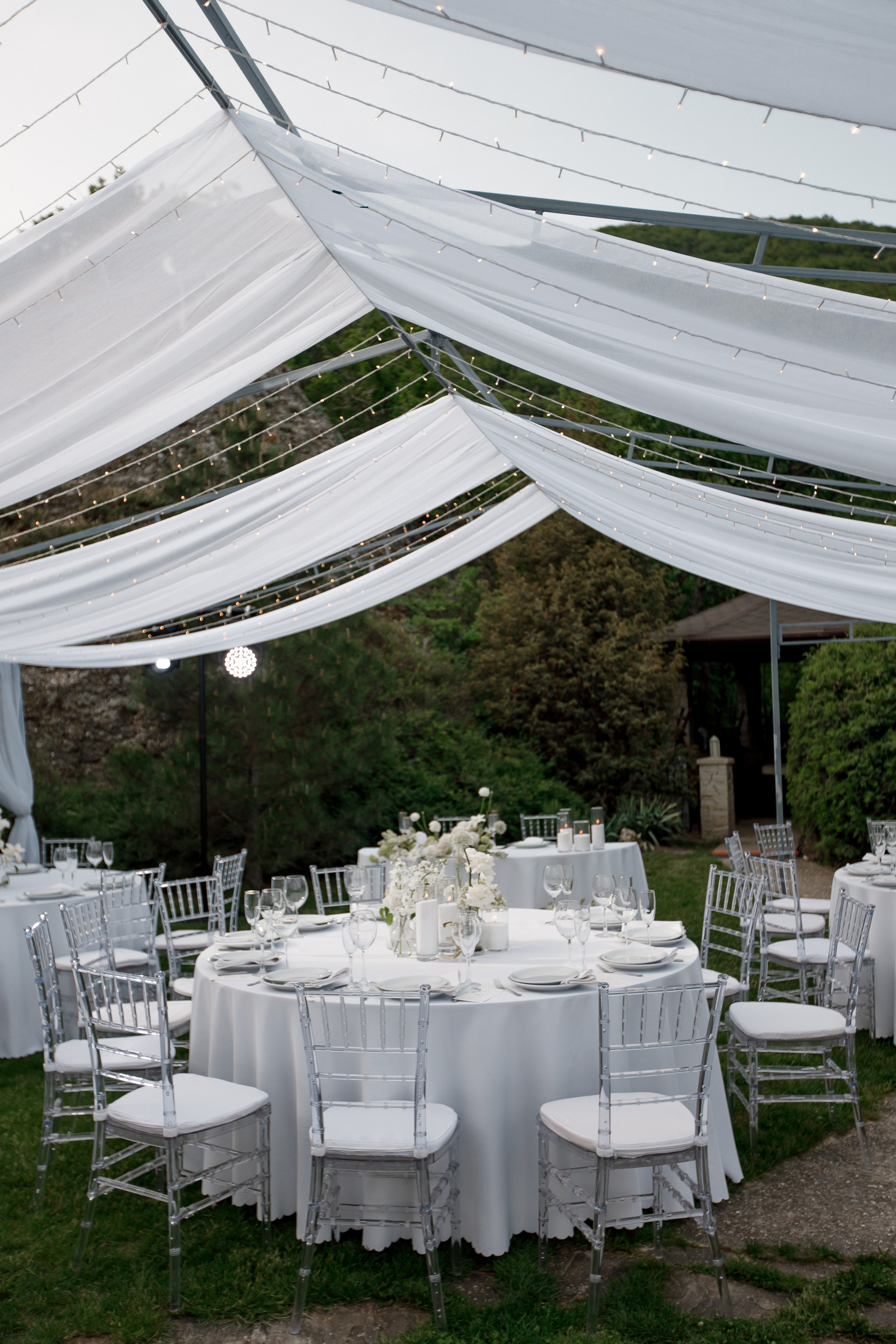 Денис и Алина. Белый замок. Фотограф Анна Лейман. Севастополь