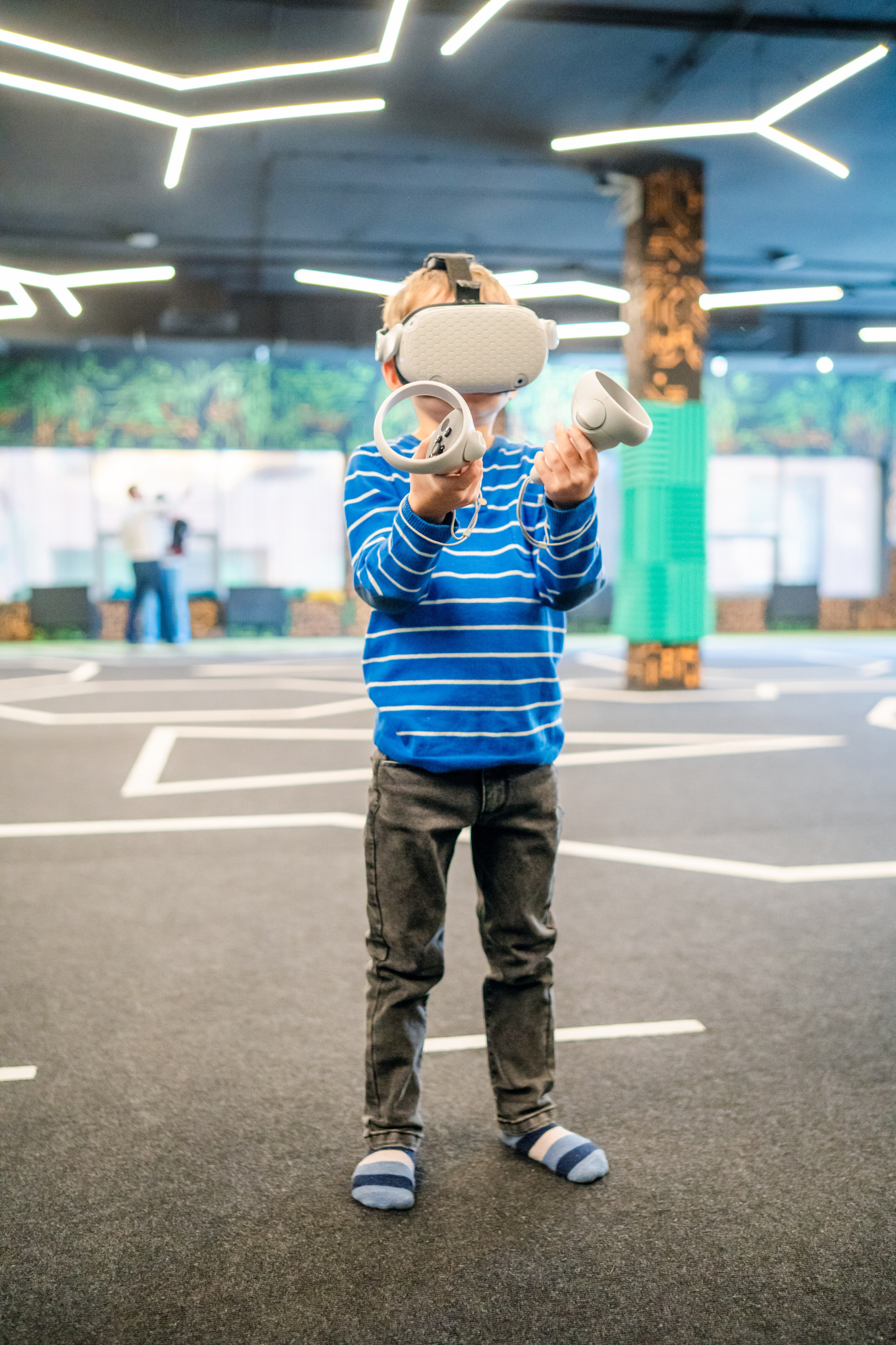 VR (September-October 2024). Felixtones