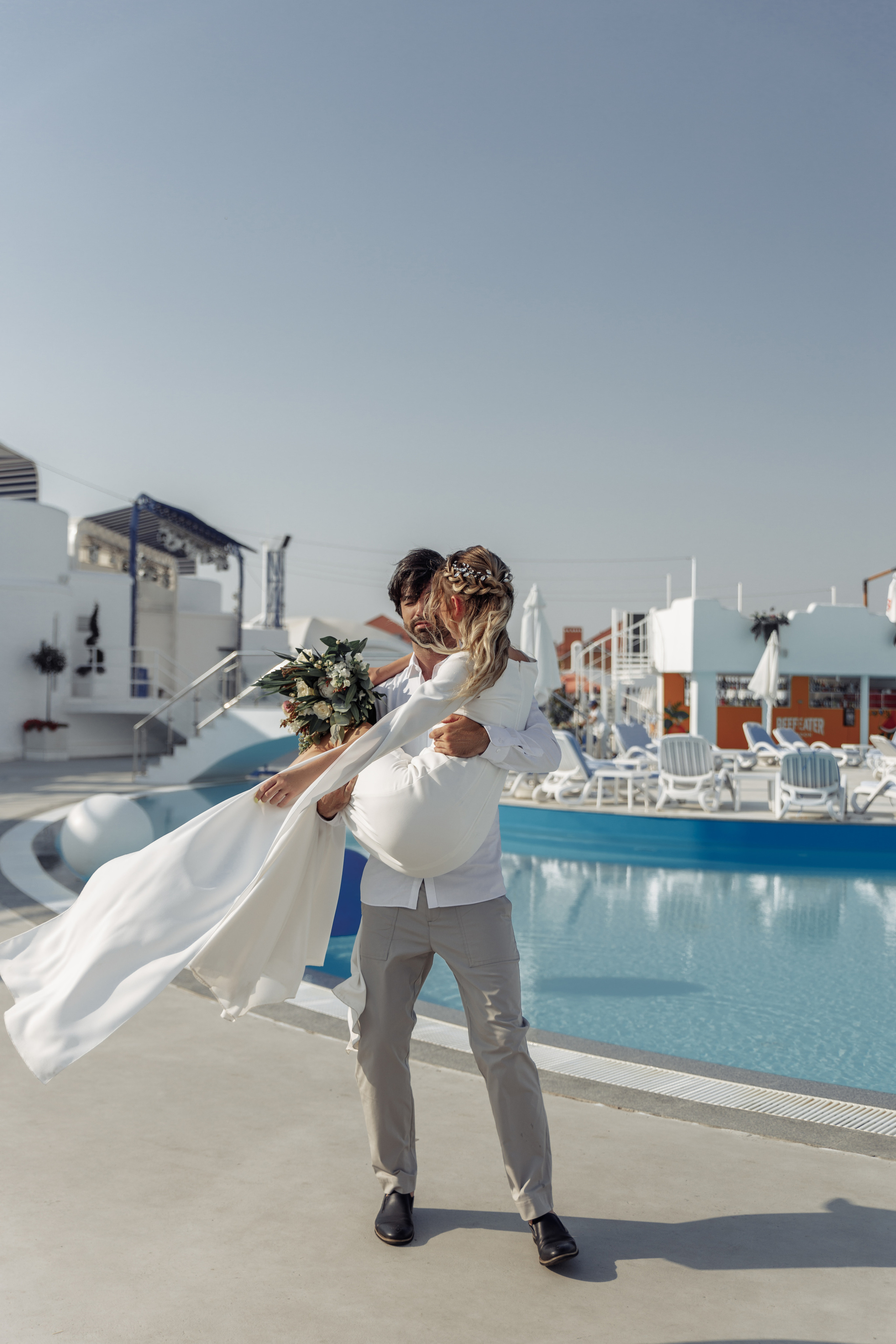 Мирза и Алина в Санторини. Миленина Юлия Свадебный и семейный фотограф в Краснодаре