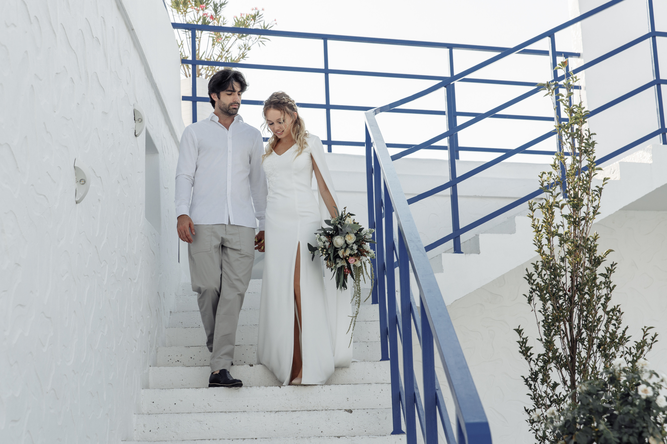 Мирза и Алина в Санторини. Миленина Юлия Свадебный и семейный фотограф в Краснодаре