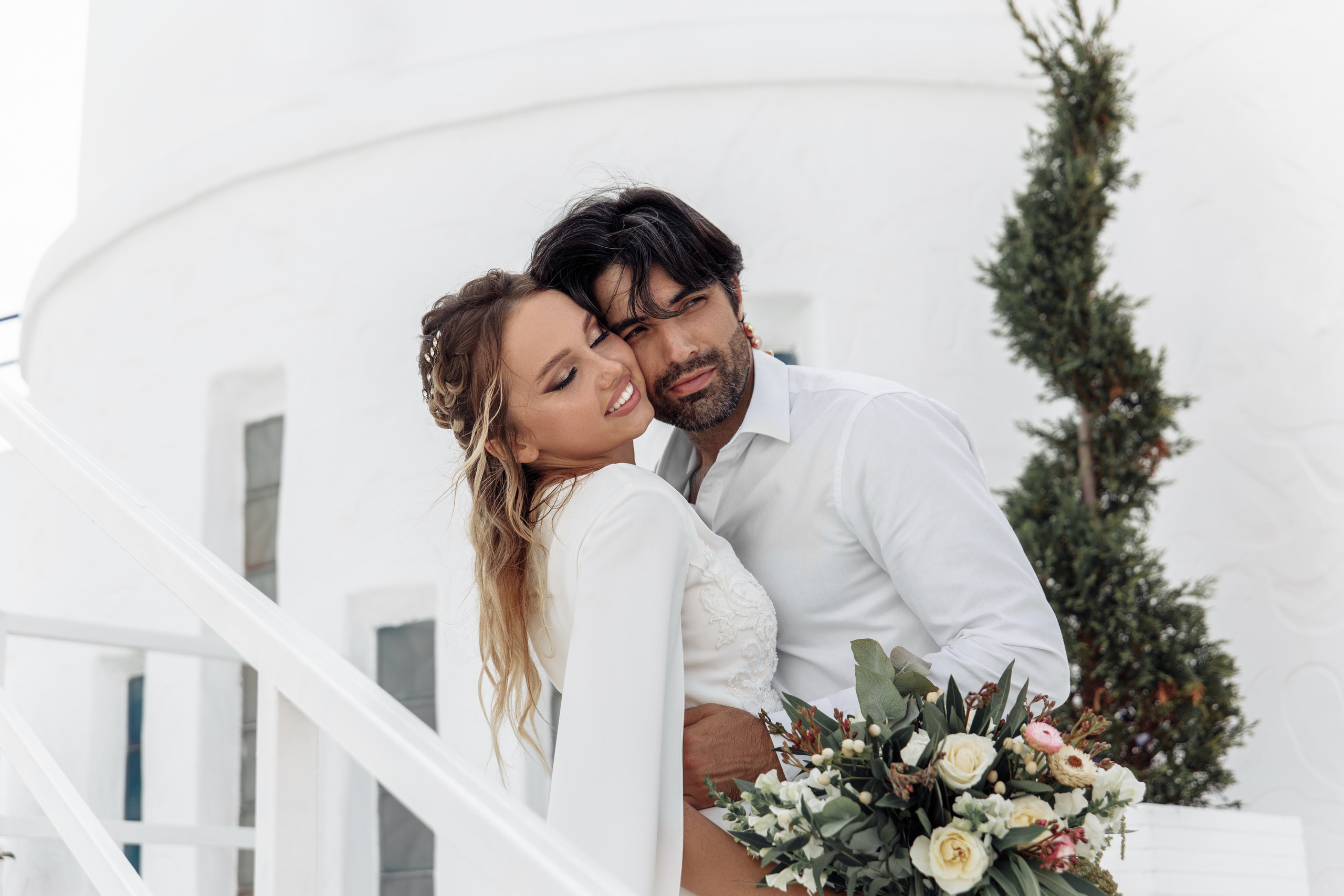 Мирза и Алина в Санторини. Миленина Юлия Свадебный и семейный фотограф в Краснодаре