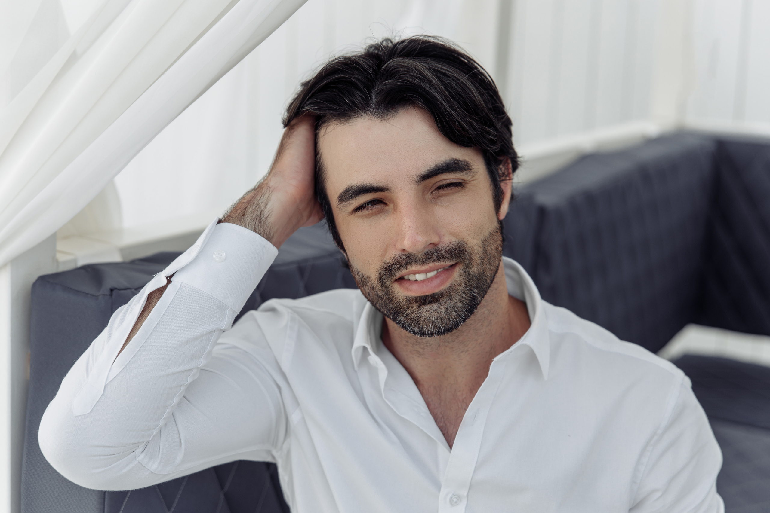 Мирза и Алина в Санторини. Миленина Юлия Свадебный и семейный фотограф в Краснодаре