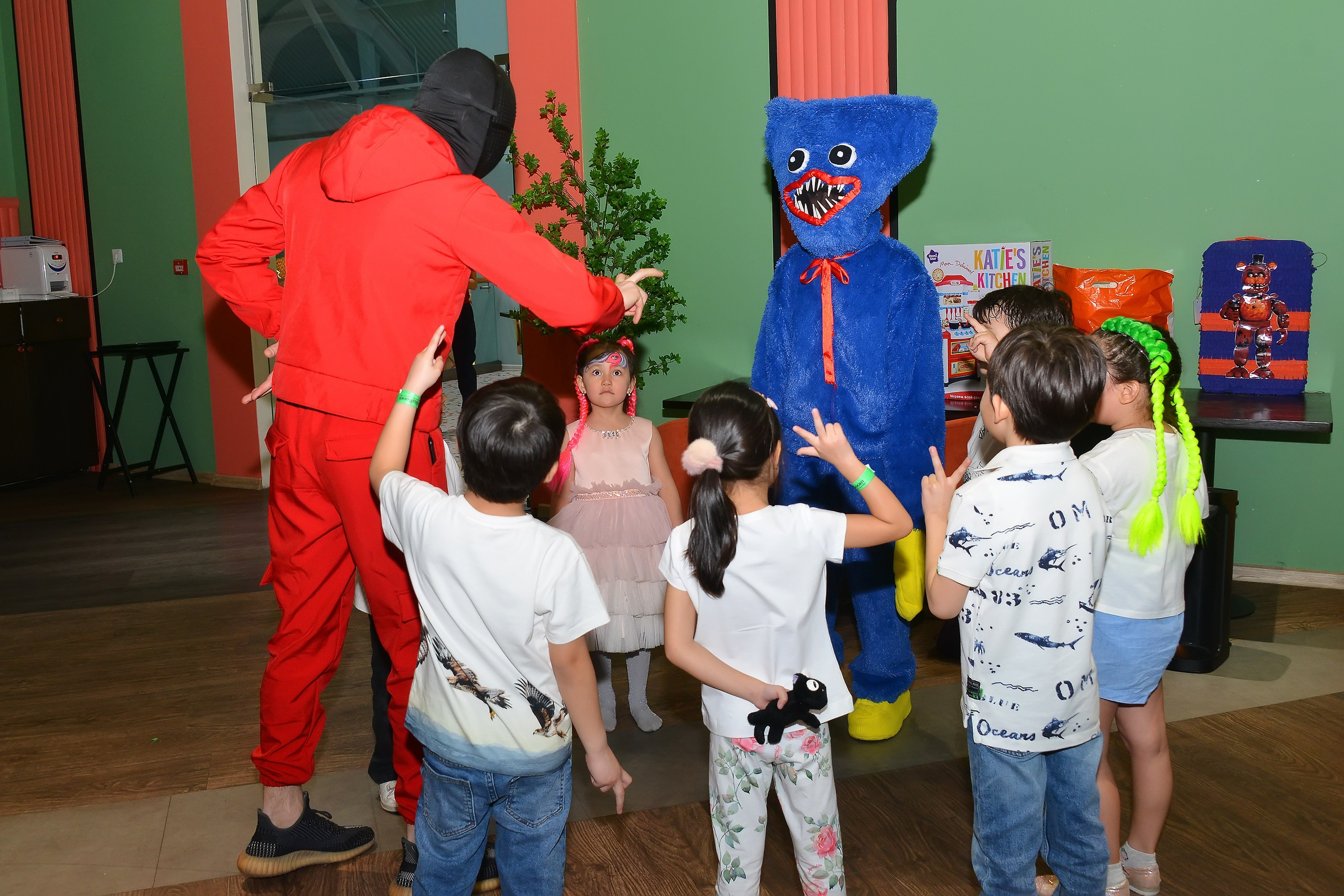 Дети-6 (Айлин-8 лет). Фотосъёмка. Фотограф Сергей Авдеев-семейный и детский фотограф в Алматы
