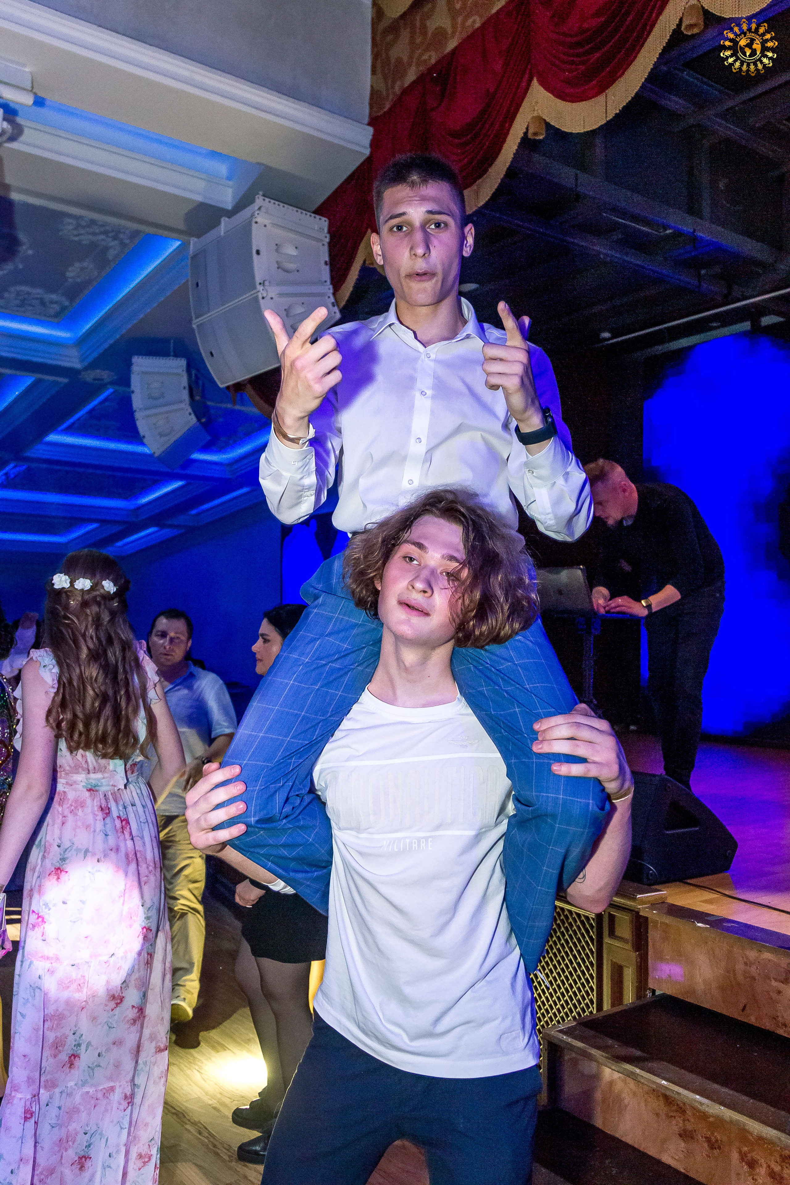 Выпускной 2023 (11-е классы) Triumph City Hall Москва. Репортажная съемка в Москве и области. Анималистика