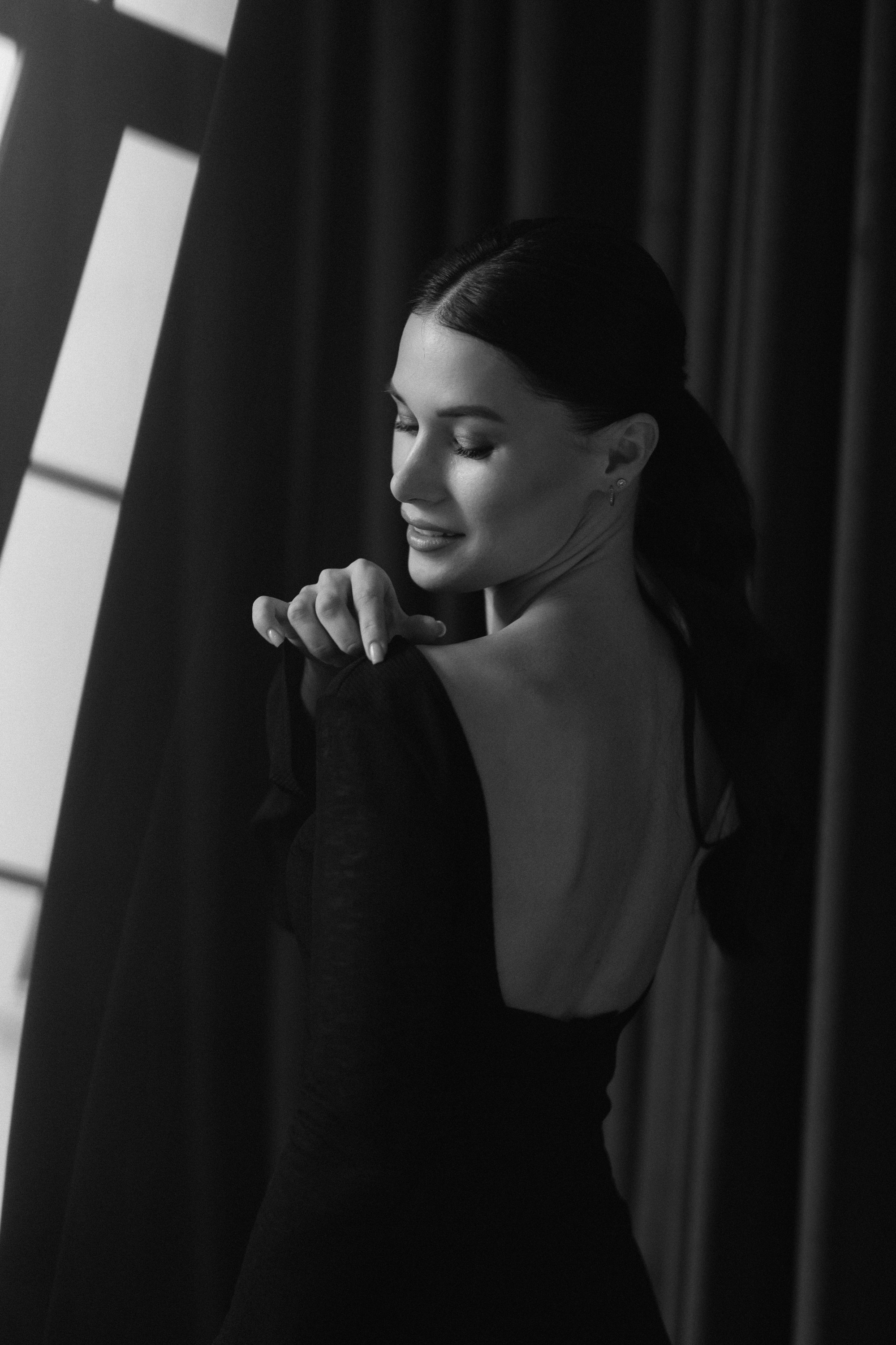 «ЖЕНЩИНА В ЧЕРНОМ». Maria Startseva Photo