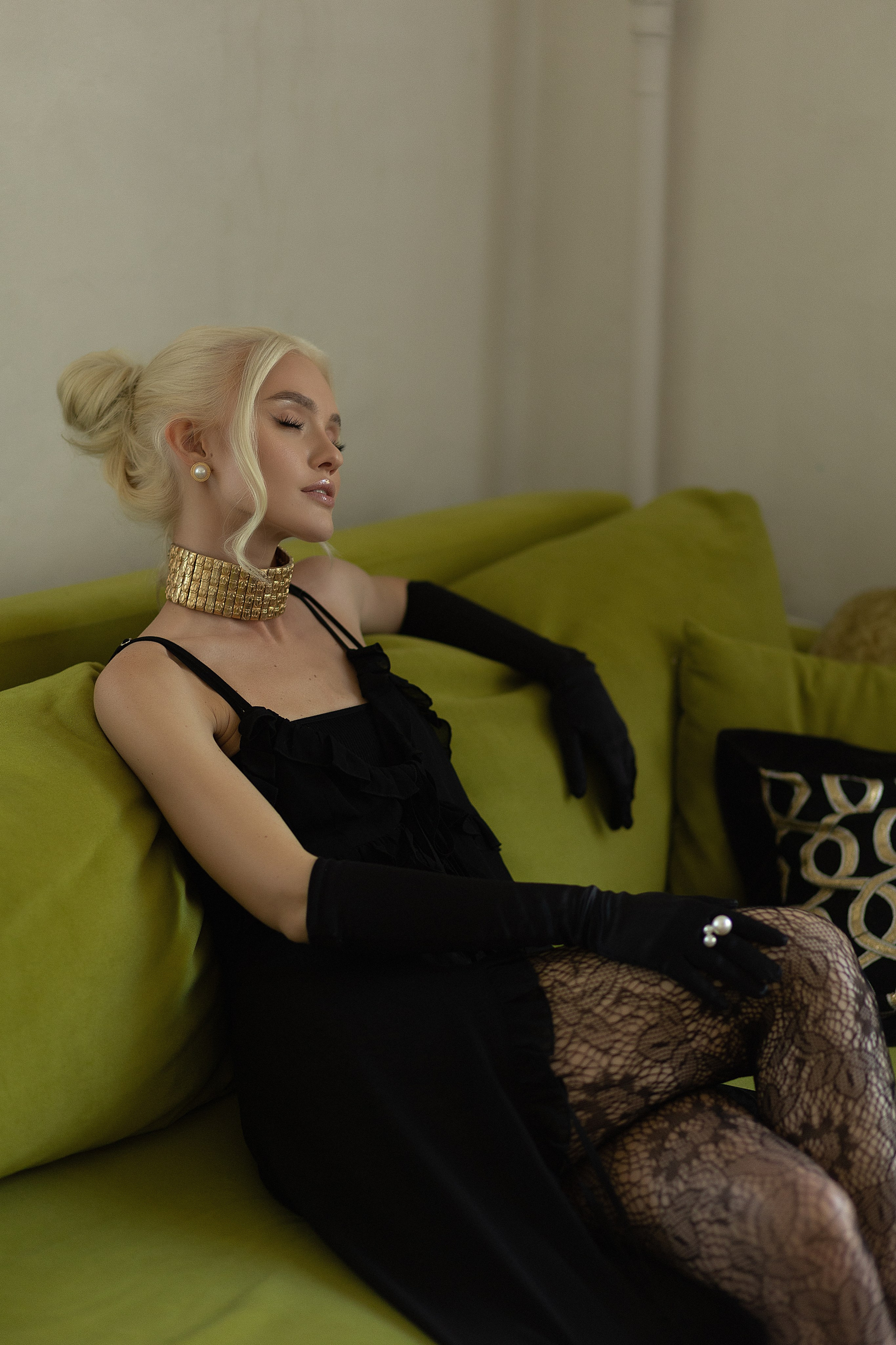 Кристина студия Art House. Женский фотограф в Екатеринбурге Марина Логинова