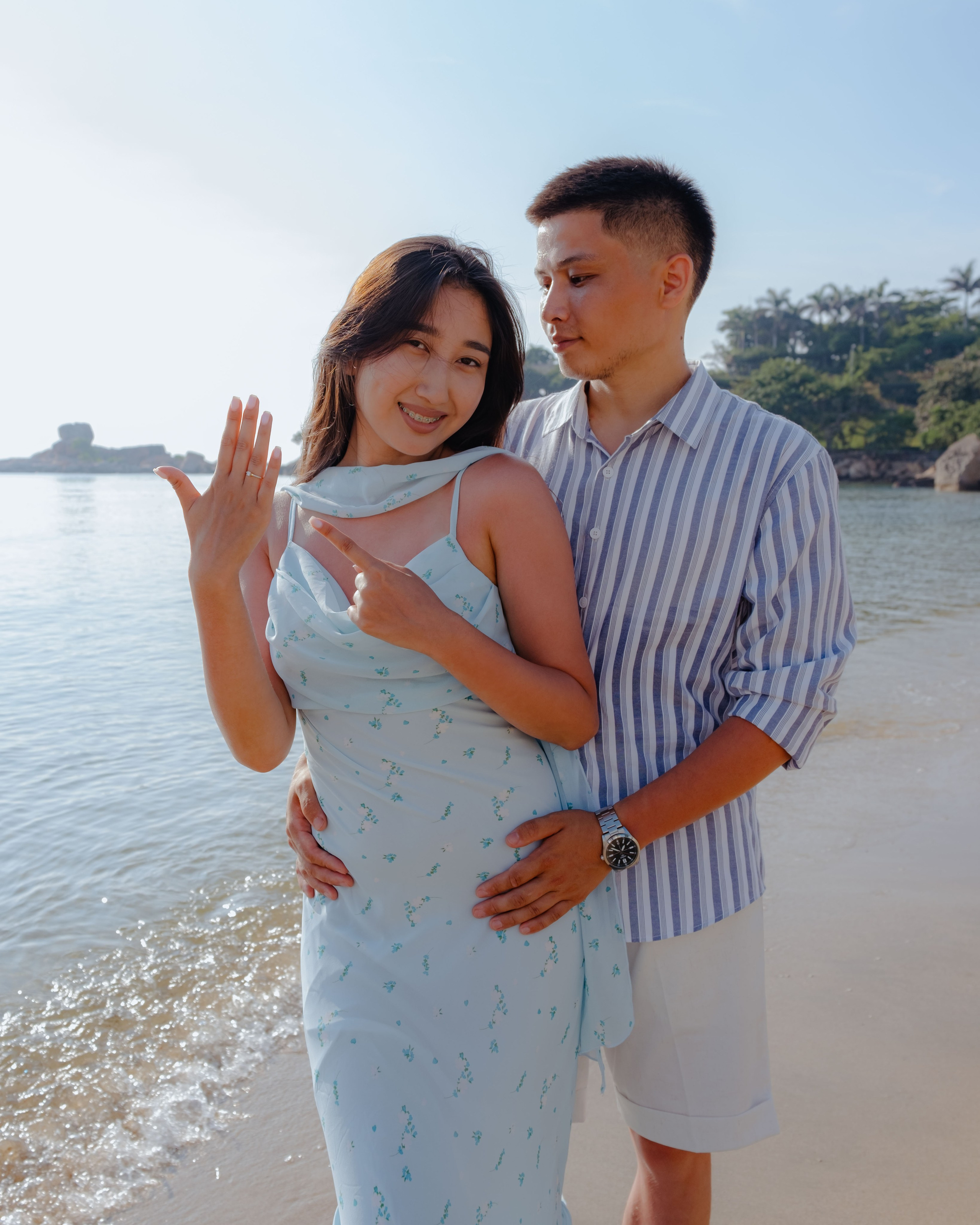 "She said YES!". Portrait photographer Nha Trang | Julia Meshanina
