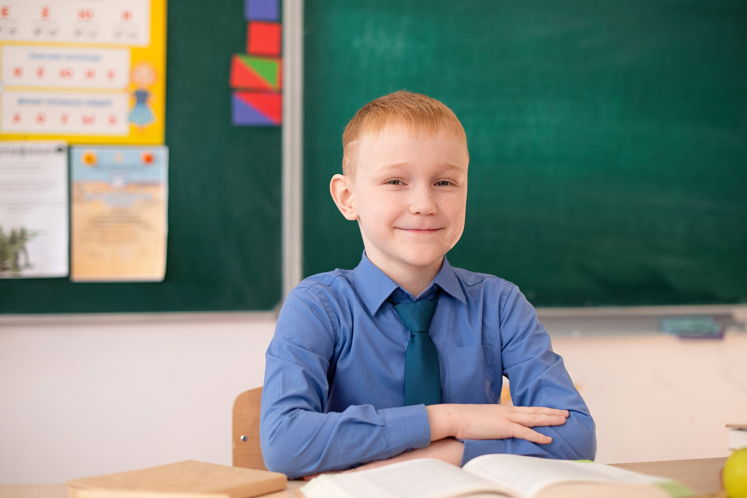 Фотографирую школьников для школьных выпускных альбомов и фотокниг в Сургуте и Нефтеюганске.