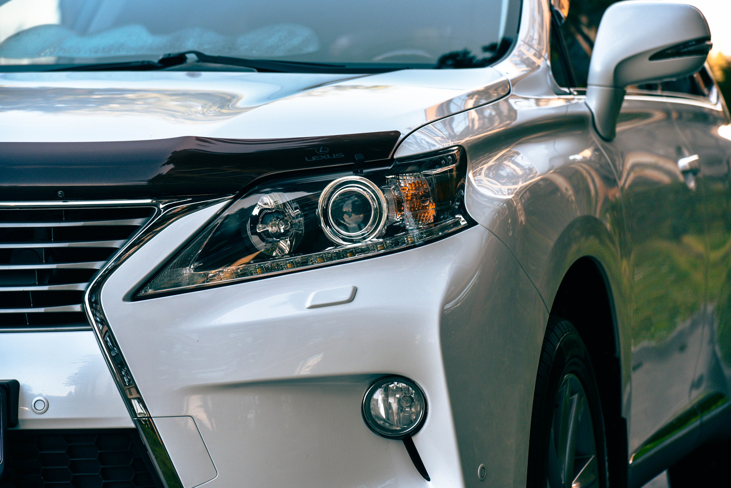 Профессиональная фотосессия Lexus в&nbsp;Новосибирске. Автомобильный фотограф Чанчин Владимир: детальные снимки кузова, интерьера и&nbsp;динамики. Съемка автомобиля для продажи
