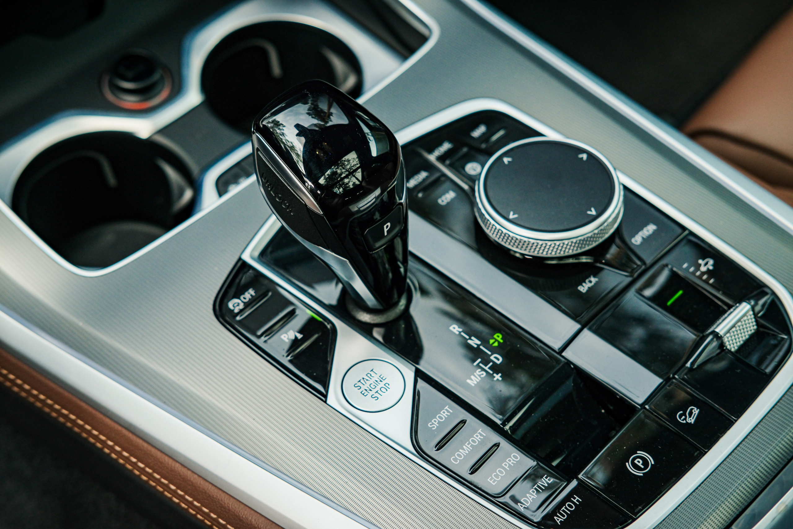 Профессиональная фотосессия BMW X5 в&nbsp;Новосибирске. Автомобильный фотограф Чанчин Владимир: детальные снимки кузова, интерьера и&nbsp;динамики. Съемка автомобиля для продажи