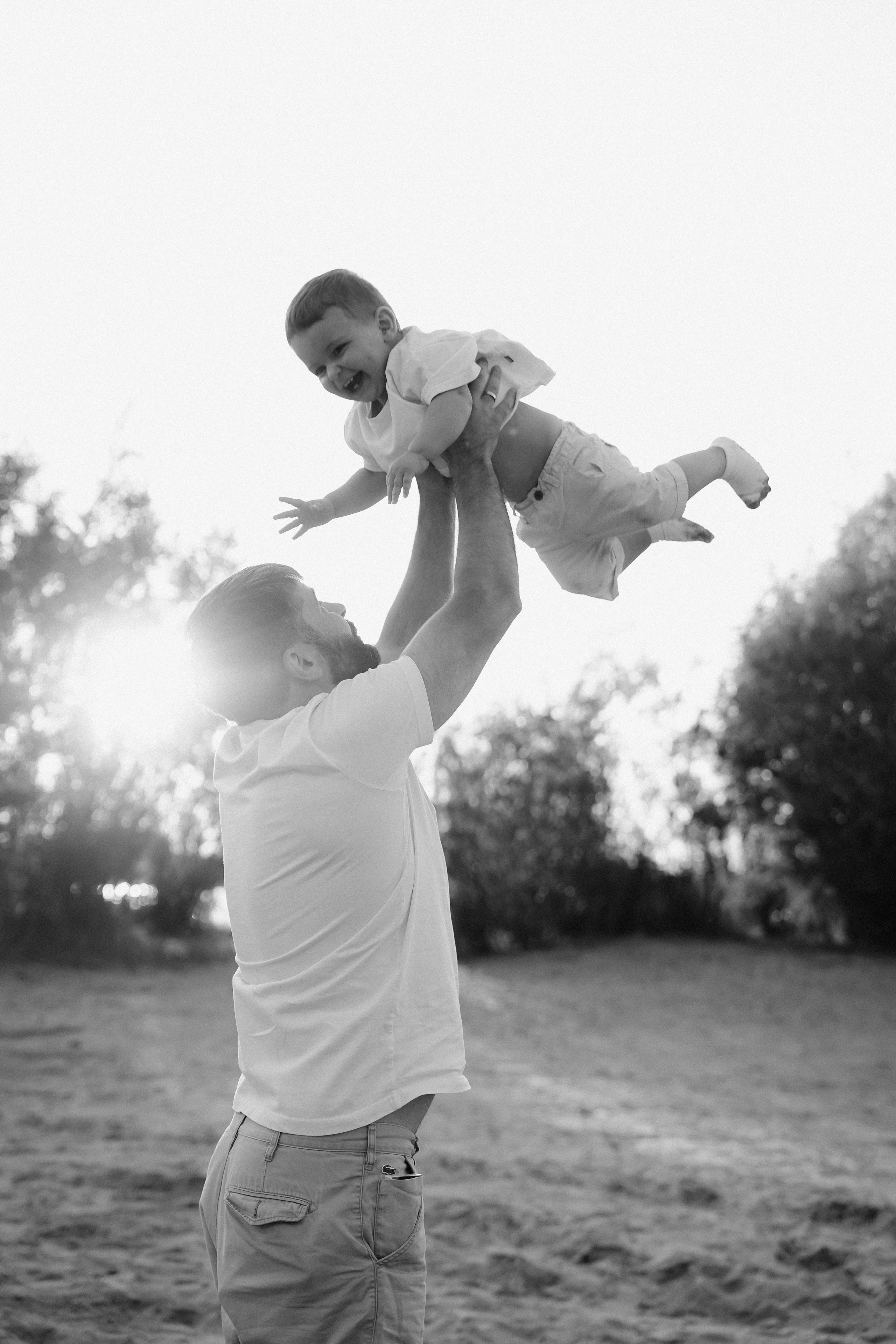 Семейная съёмка на закате. Фотограф с психологическим образованием