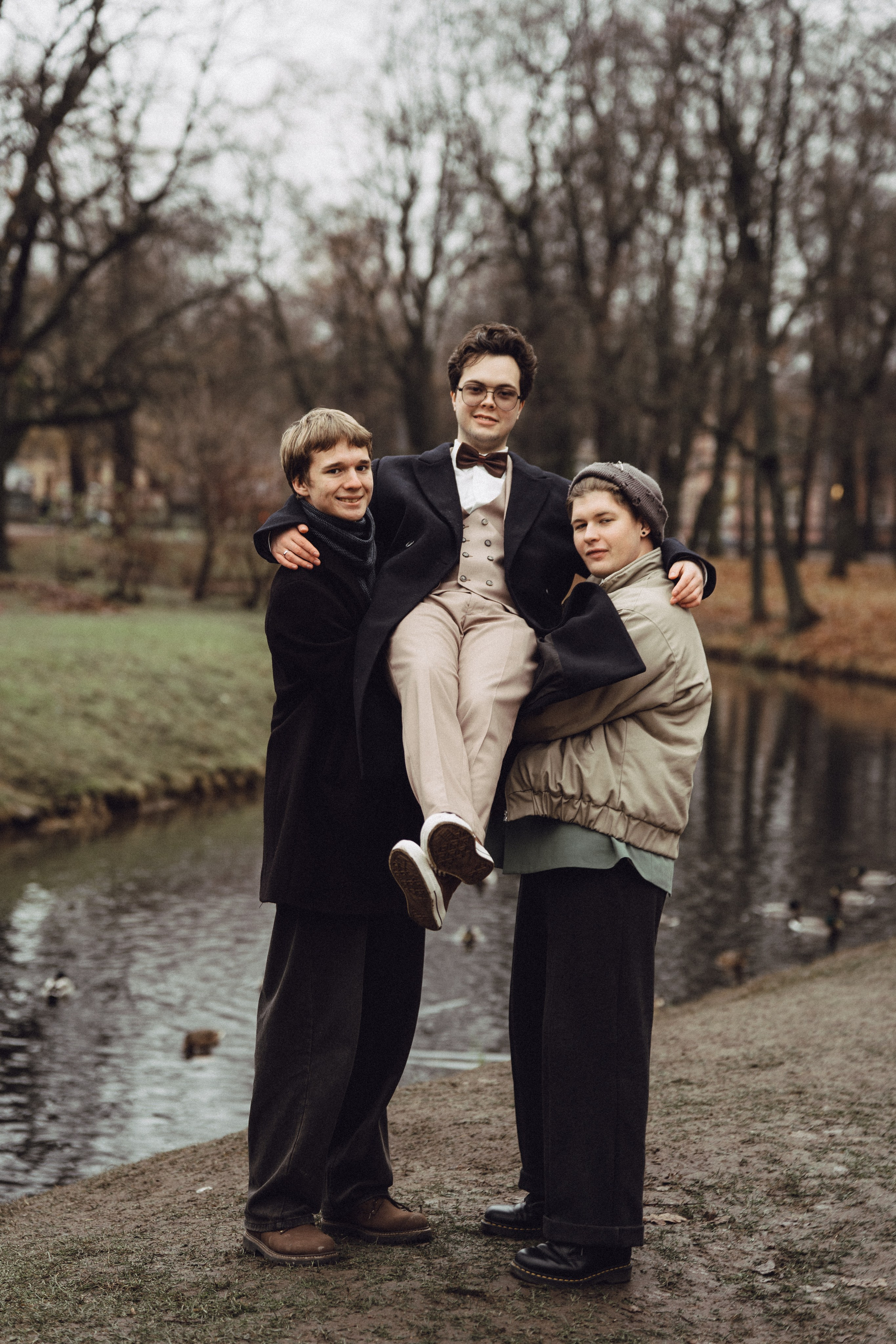 СВАДЕБНАЯ СЬЕМКА ВО ВТОРОМ ДВОРЦЕ С ГОСТЯМИ И ПРОГУЛКА В ТАВРИЧЕСКОМ САДУ. Профессиональный фотограф, Санкт-Петербург — Виктория Богомолова