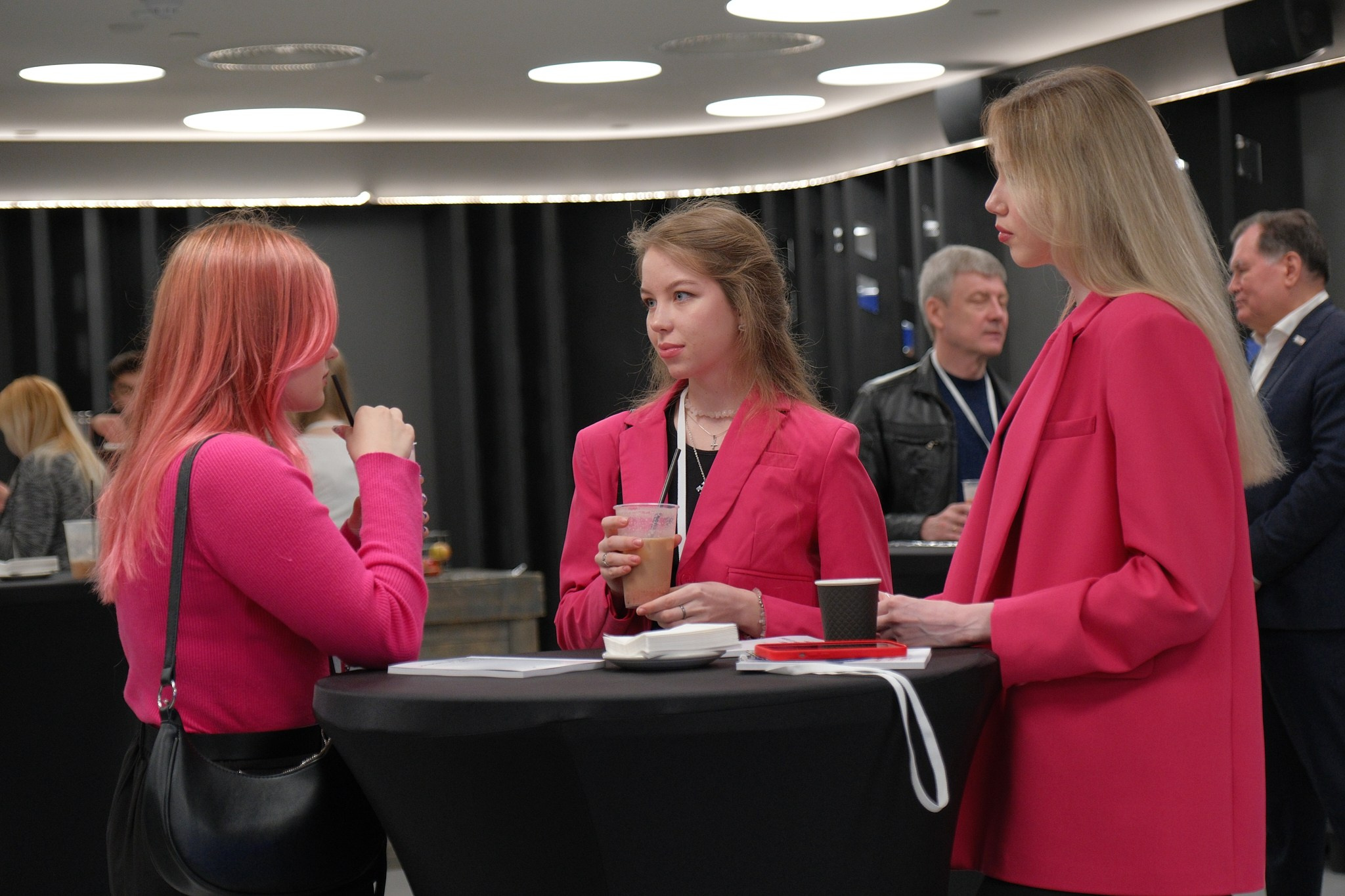 Форум Молодых предпринимателей «Создай НАШЕ». Профессиональный фотограф в Москве Павел Жданов