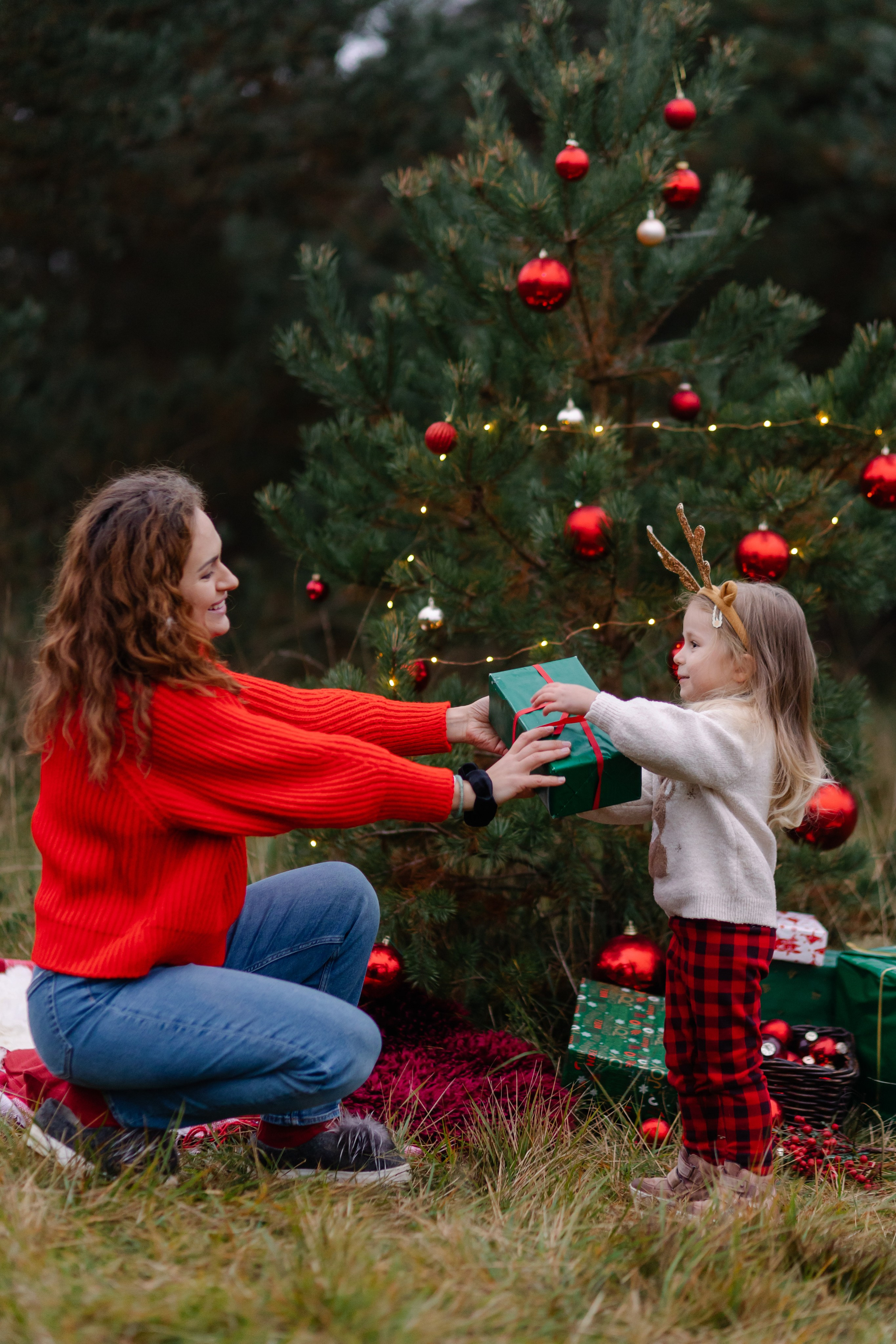 Weihnachtsminis 2024 München. Семейный фотограф в Мюнхене Даша Антипина
