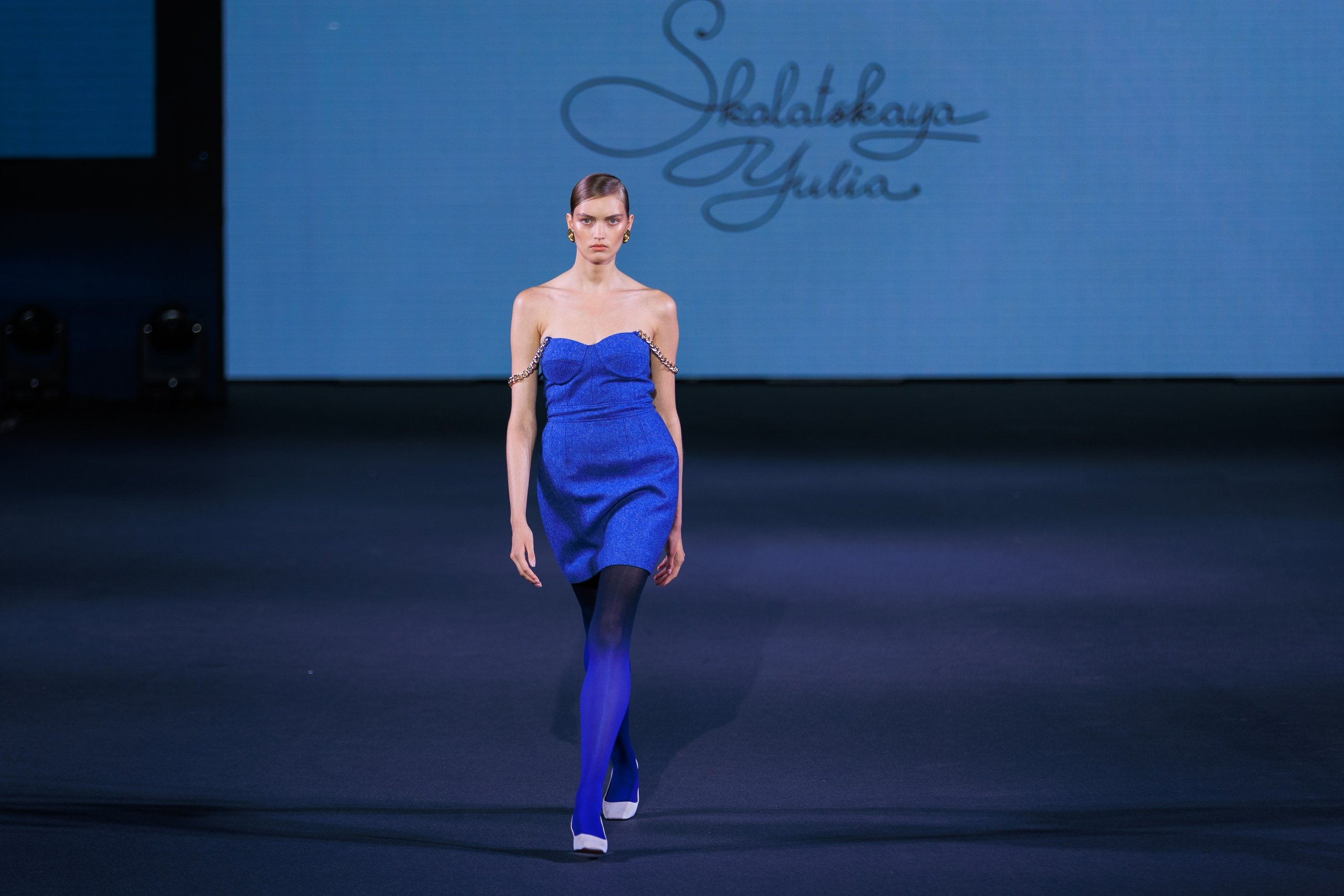 Фотограф для модного показа. Контент для бизнеса в Екатеринбурге Полдень Медиа