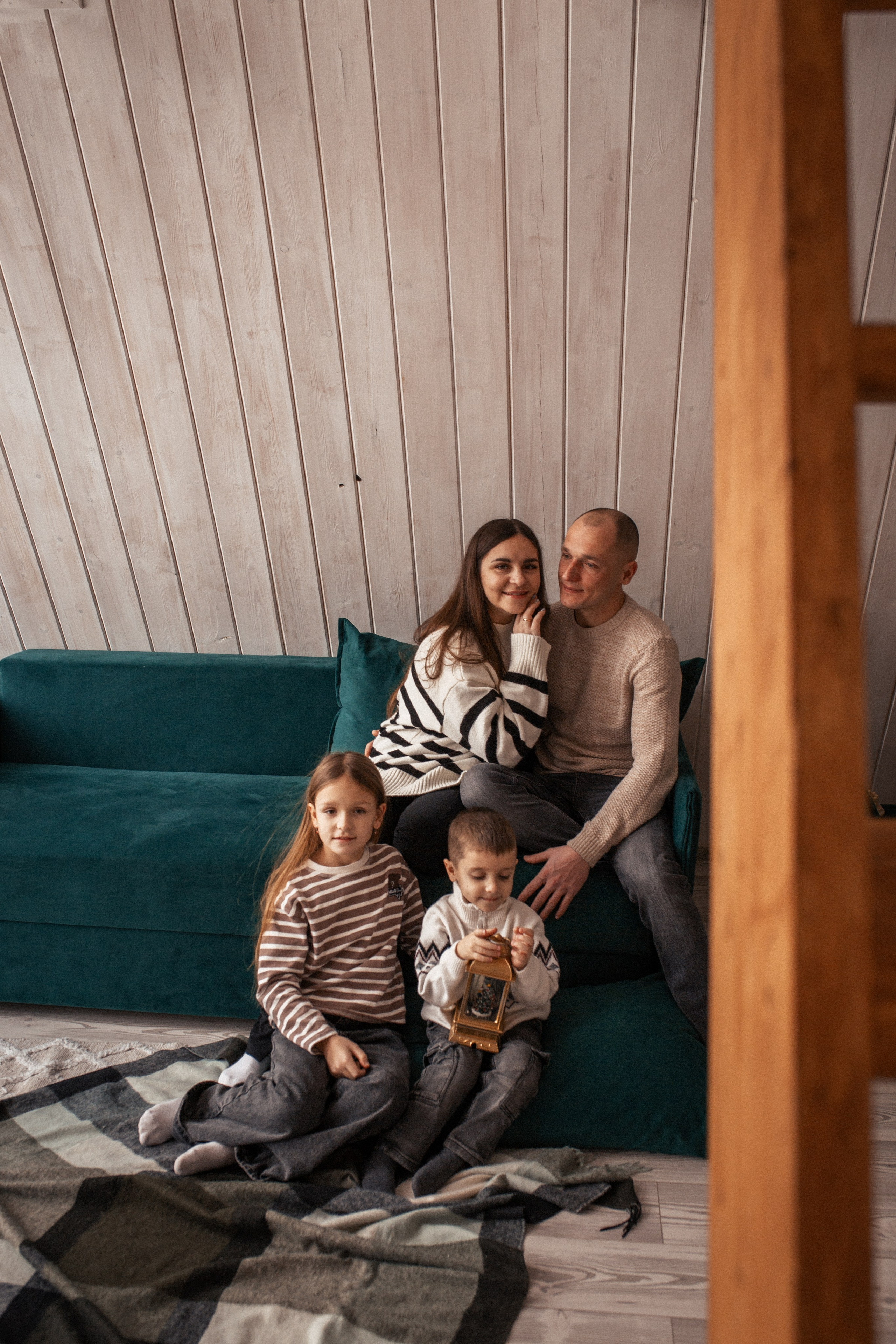 Мария с семьёй