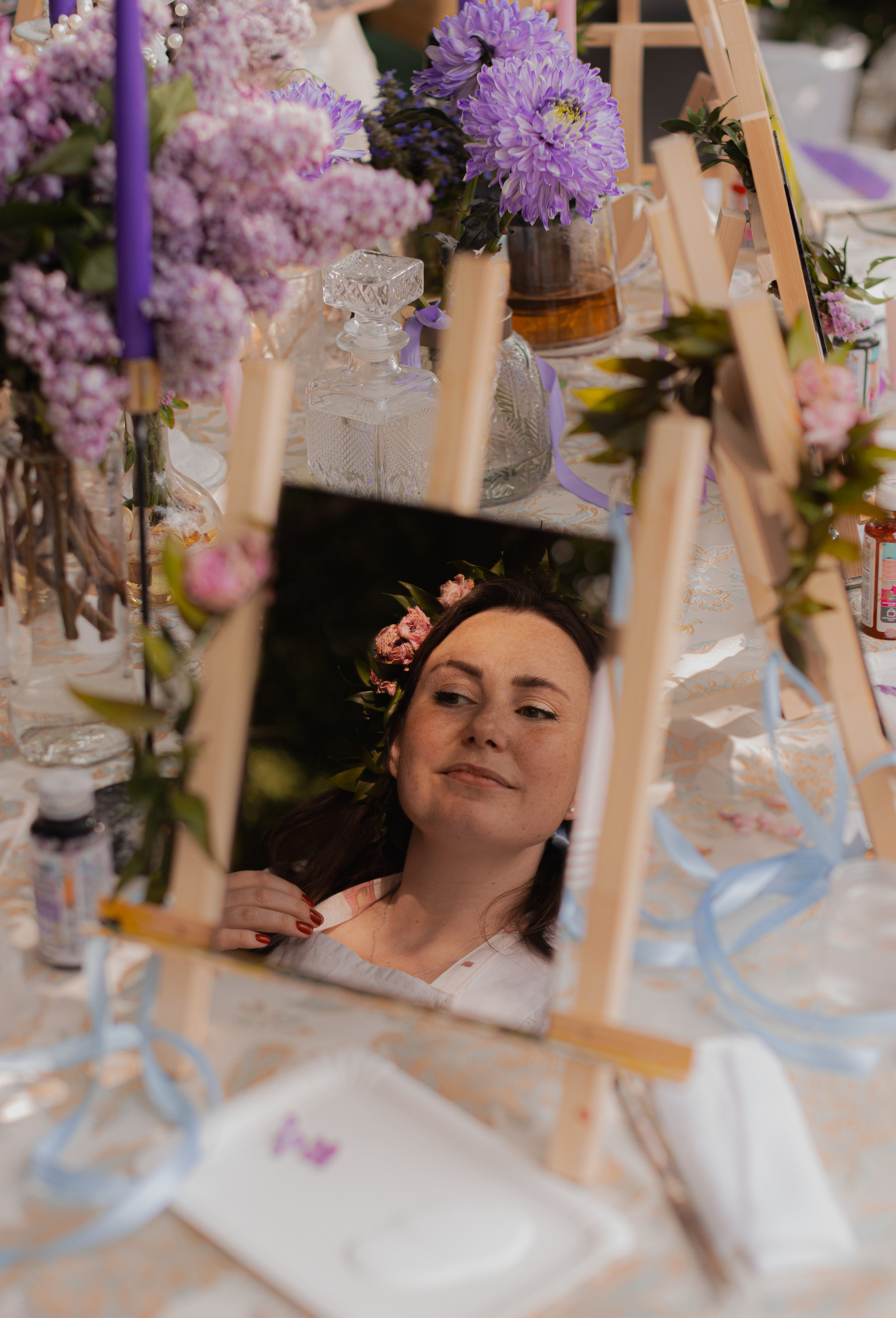 Мк Сирень на зеркале (девичник в парке). Анастасия Ракчеева Художник