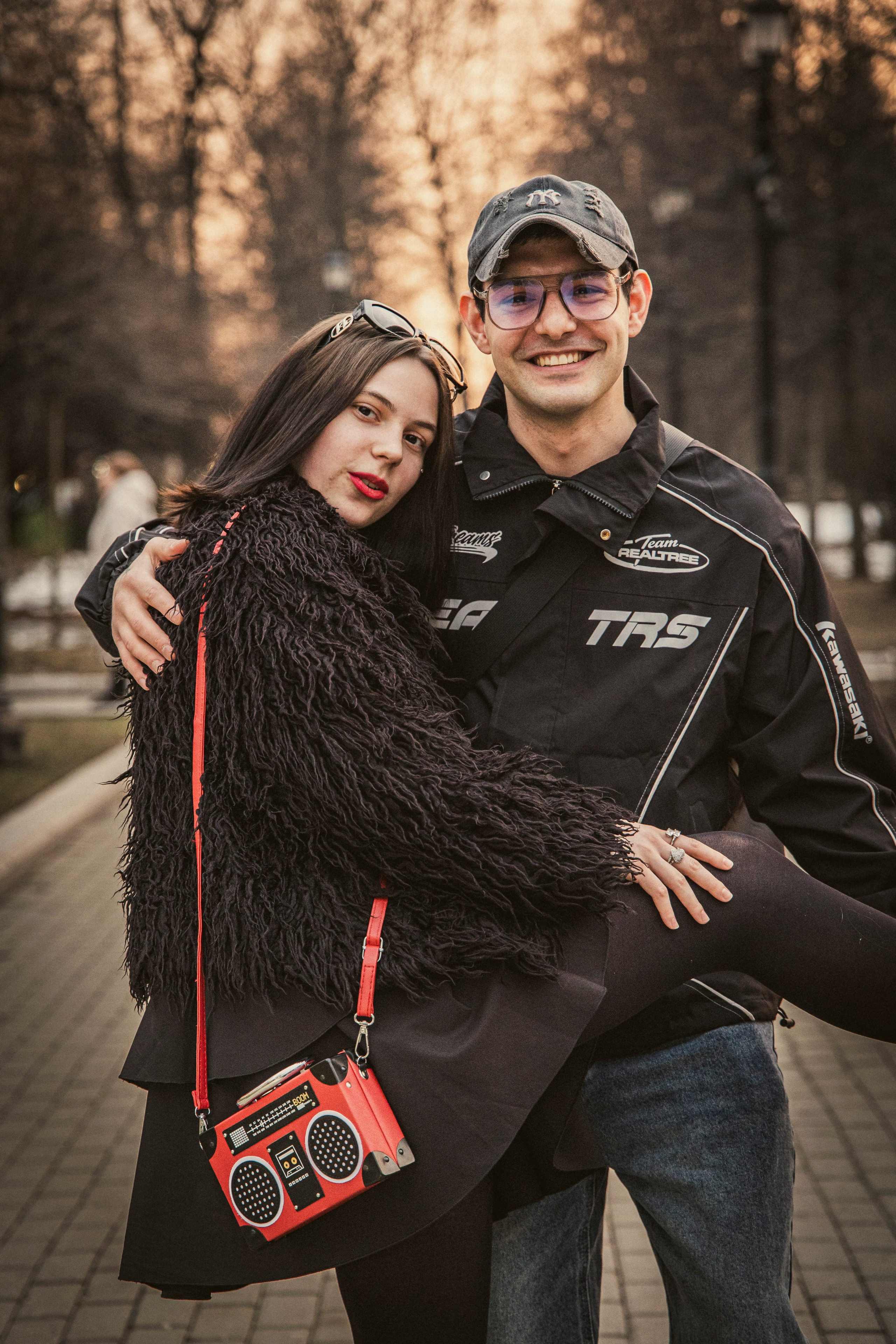 Фотосъёмка уличных прохожих. Фотограф для маркетплейсов, фотоуслуги в Жуковском Татьяна Марсуверских