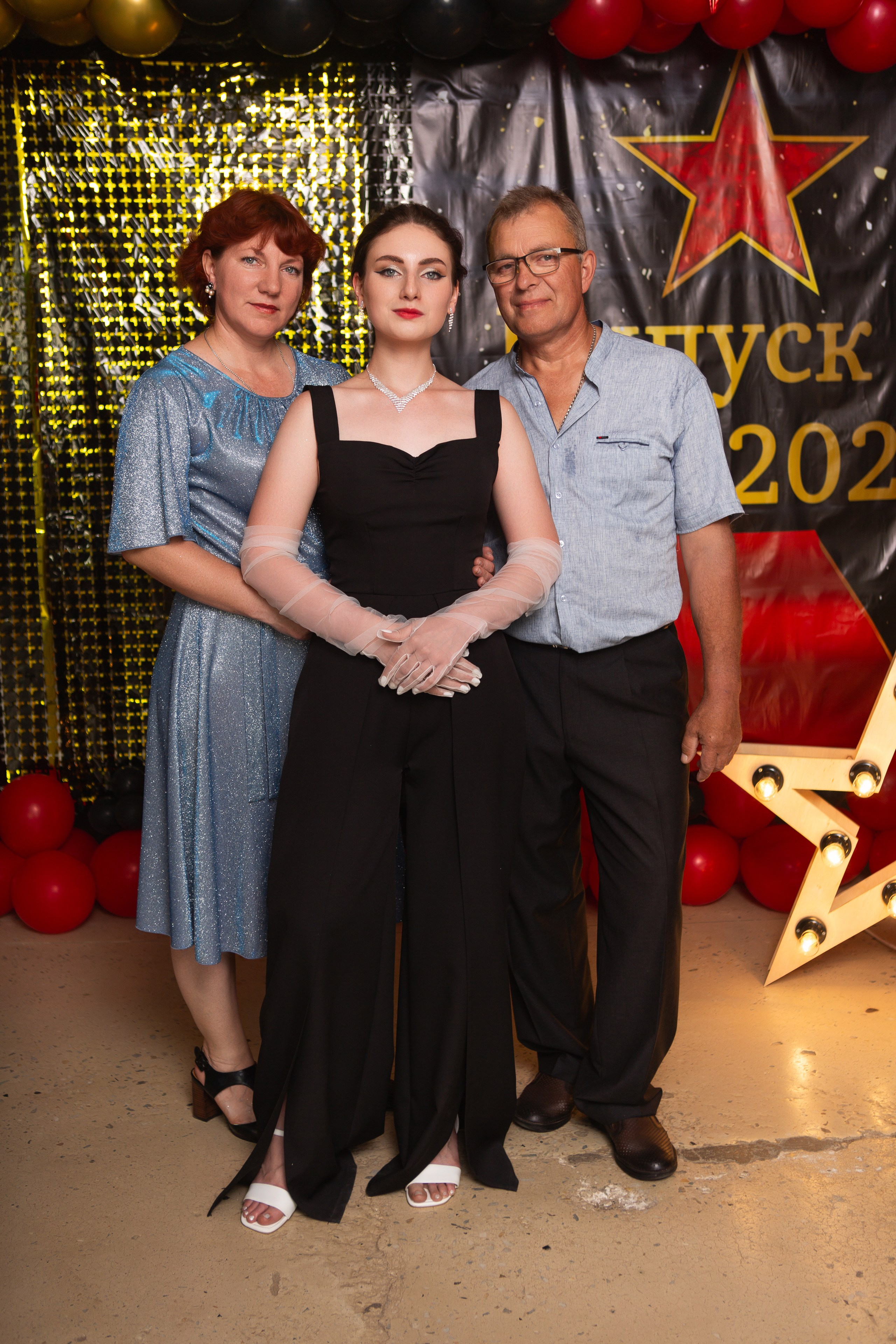 ФОТОСЕССИЯ С РОДИТЕЛЯМИ «ВЫПУСКНОЙ» 2024 г. 9 ШКОЛА г. МЦЕНСК. ТВОЙ АЛЬБОМ / ТВОИ ПРАВИЛА