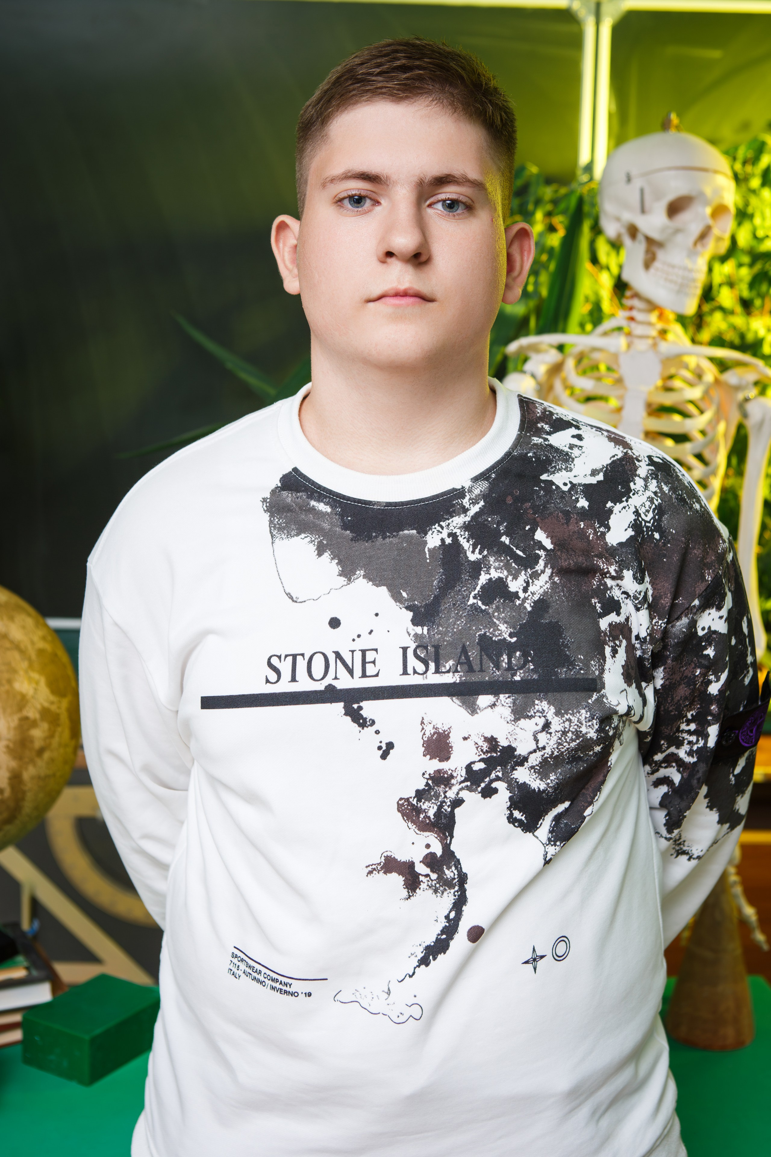 ПОРТРЕТНАЯ ФОТОСЕССИЯ В КЛАССЕ ДЛЯ 9 КЛАССОВ. ТВОЙ АЛЬБОМ / ТВОИ ПРАВИЛА