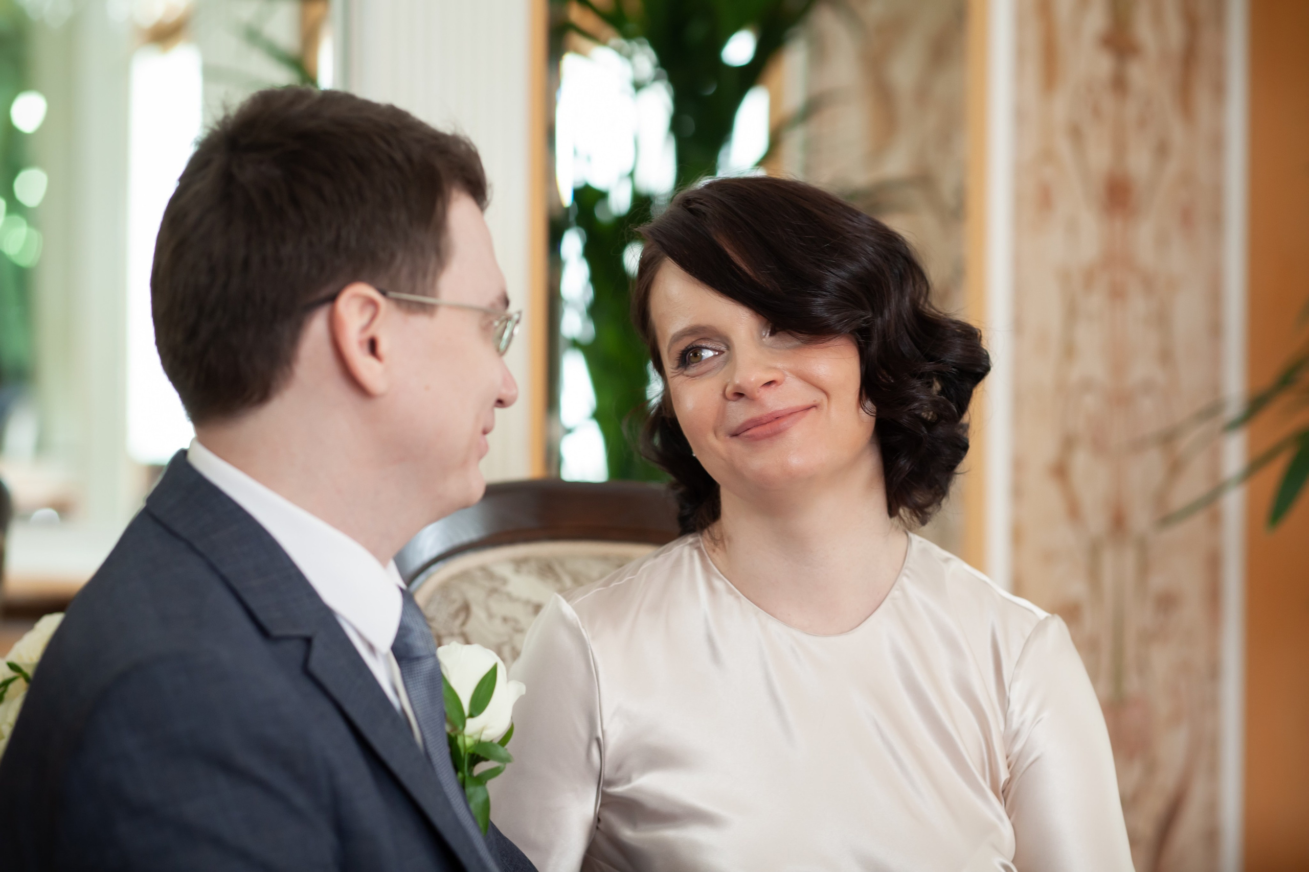 Съемка регистрации в Грибоедовском ЗАГСе. Фотографы в Москве Светлана Устинова и Сергей Грачев