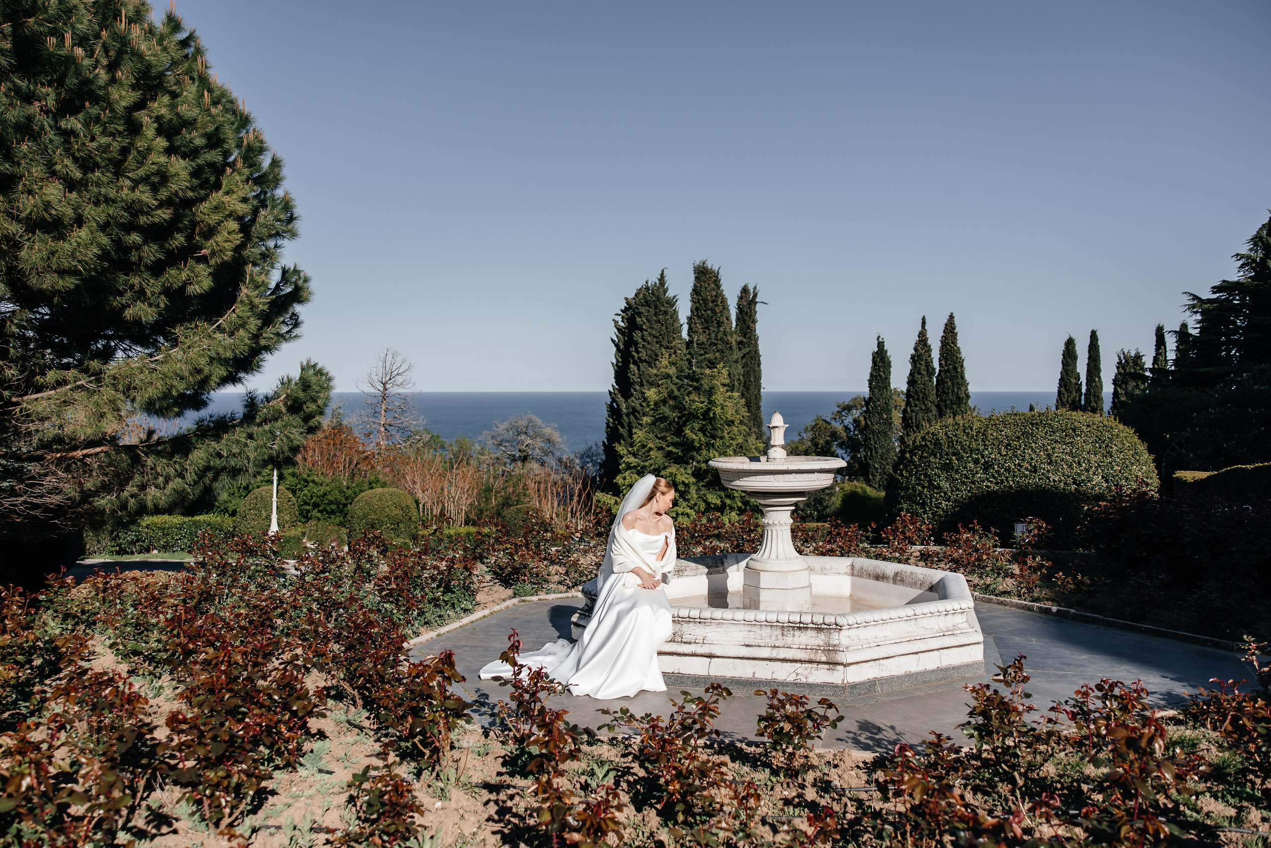 Анонс свадьбы Алены и Алексея. Весенняя Балаклава и Ливадийский дворец. Свадебный фотограф в Крыму и Севастополе Ольга Баскакова