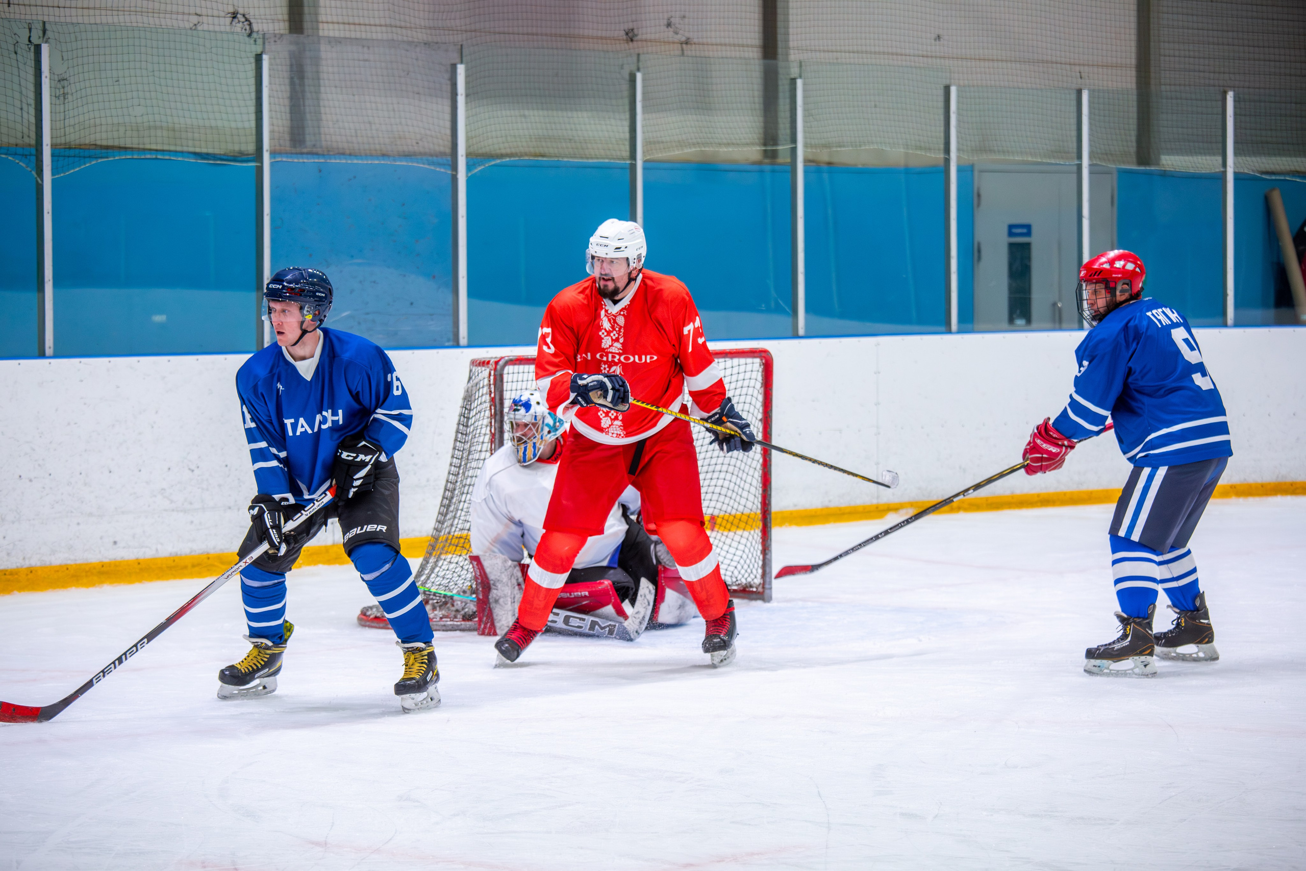 Чемпионат по хоккею. Репортажный, семейный, свадебный, портретный фотограф
