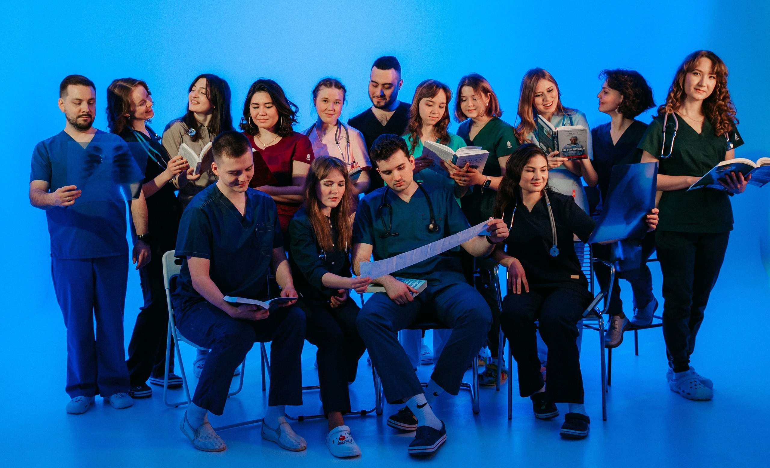 Медики / Выпускной / Colors Medicine. Саша Копылов, фотограф в Казани