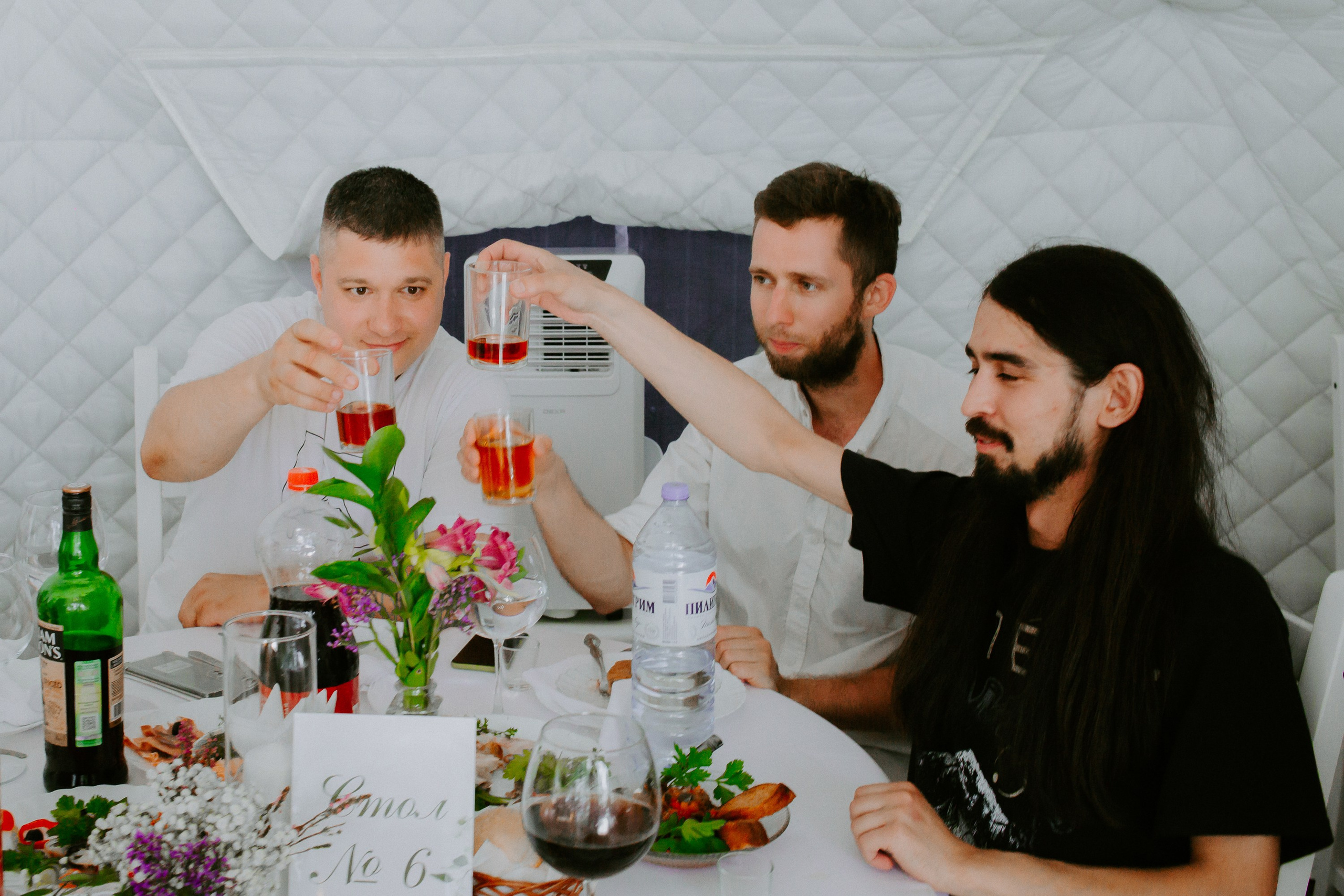 Выездная регистрация и свадебный банкет. Евгения и Илья. Фотограф в Челябинске Ополихина Анна