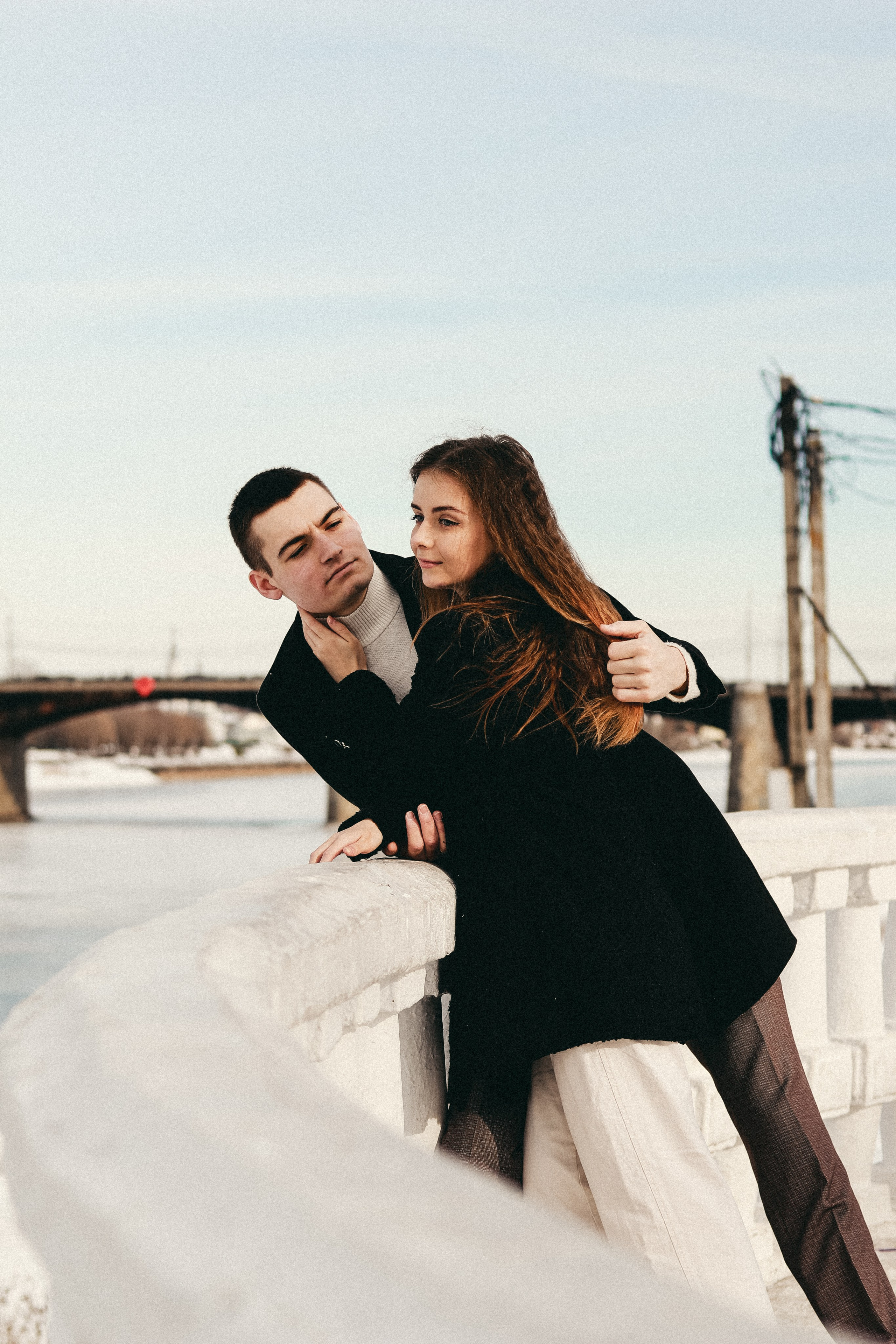 Парная фотосессия Елизавета & Николай на набережной в Москве. Индивидуальный, свадебный, и love-story фотограф в Москве