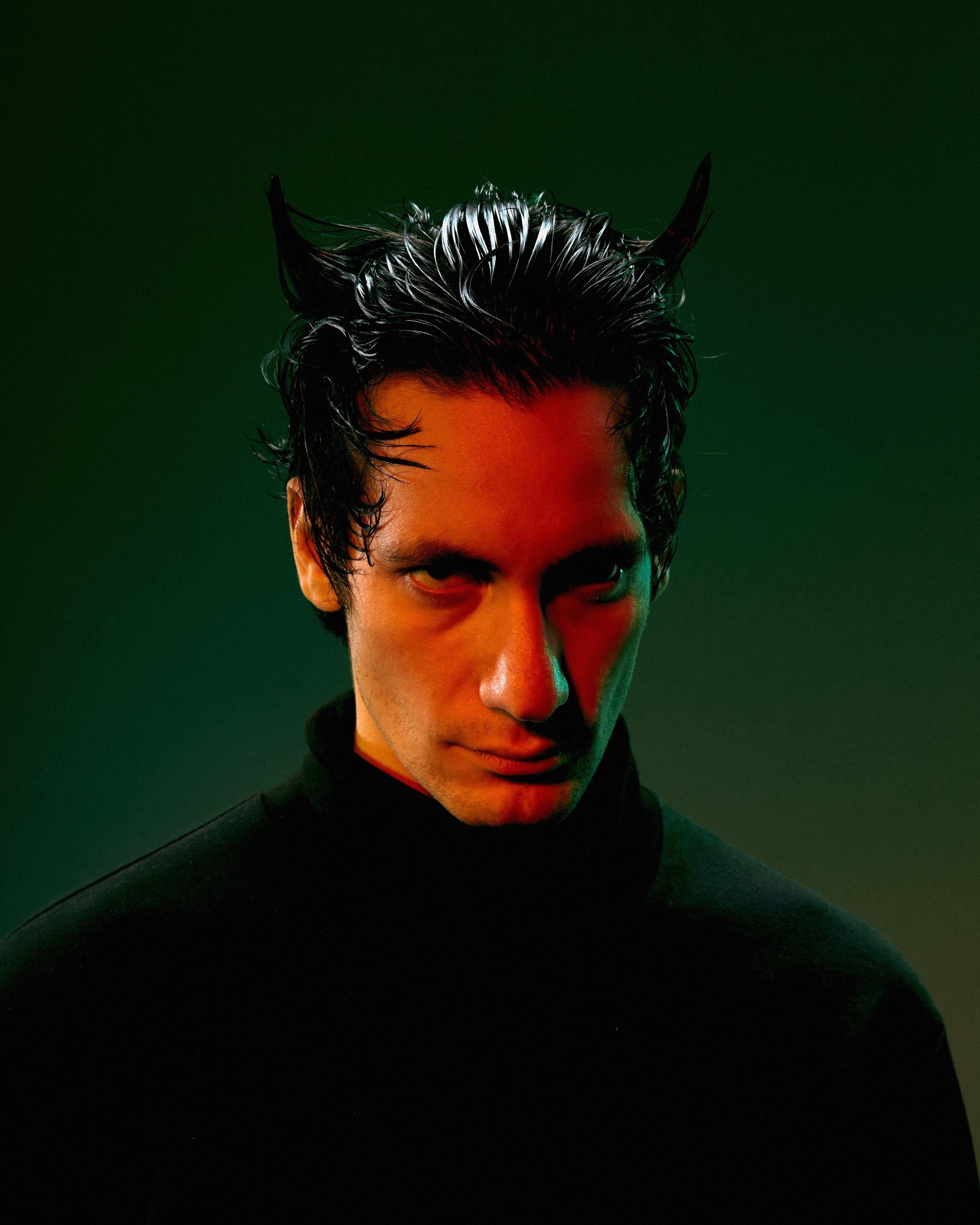 Portraits. Andrew Valmus