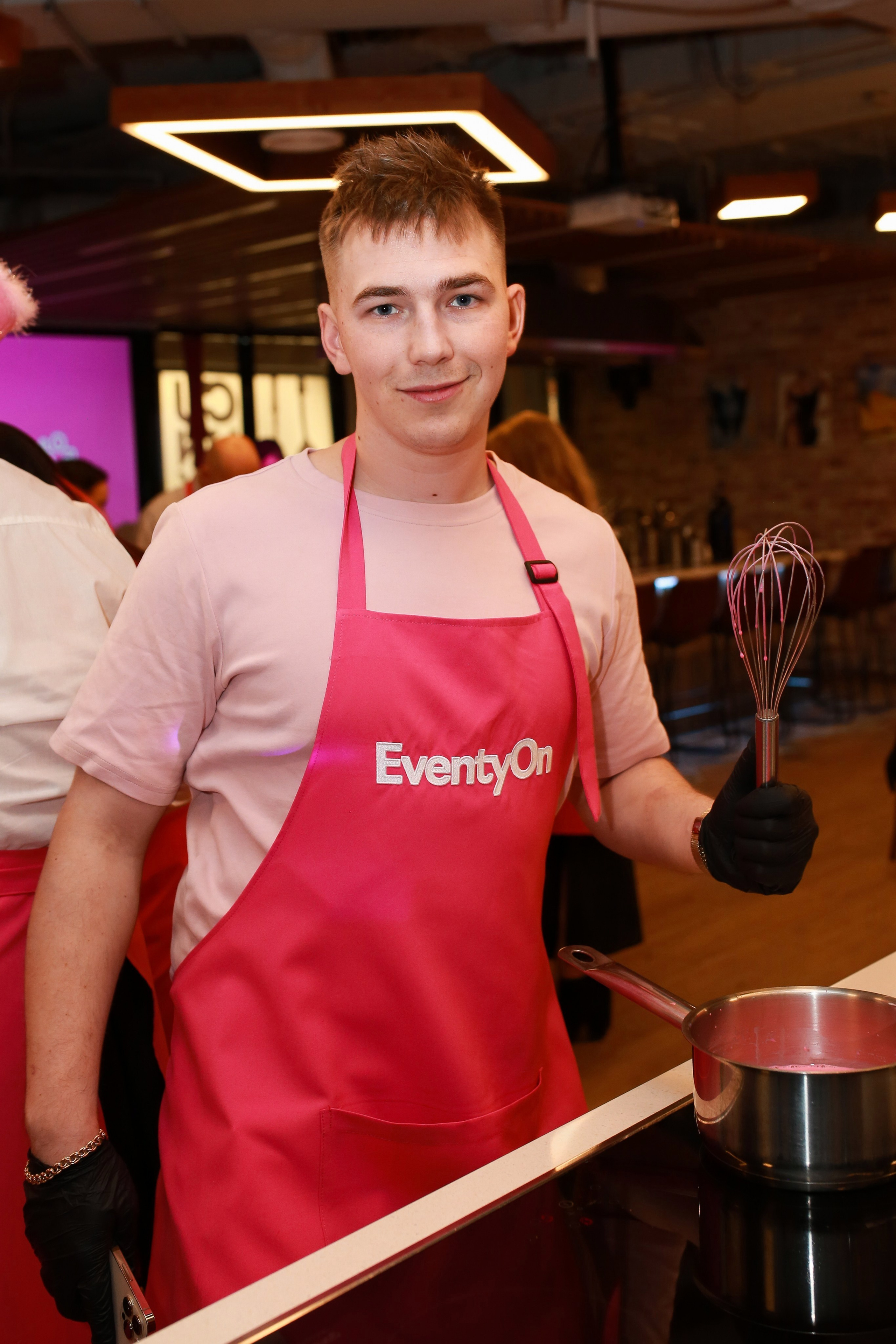 Розовая вечеринка: 8 марта. Репортажный и портретный фотограф Полина Ершова