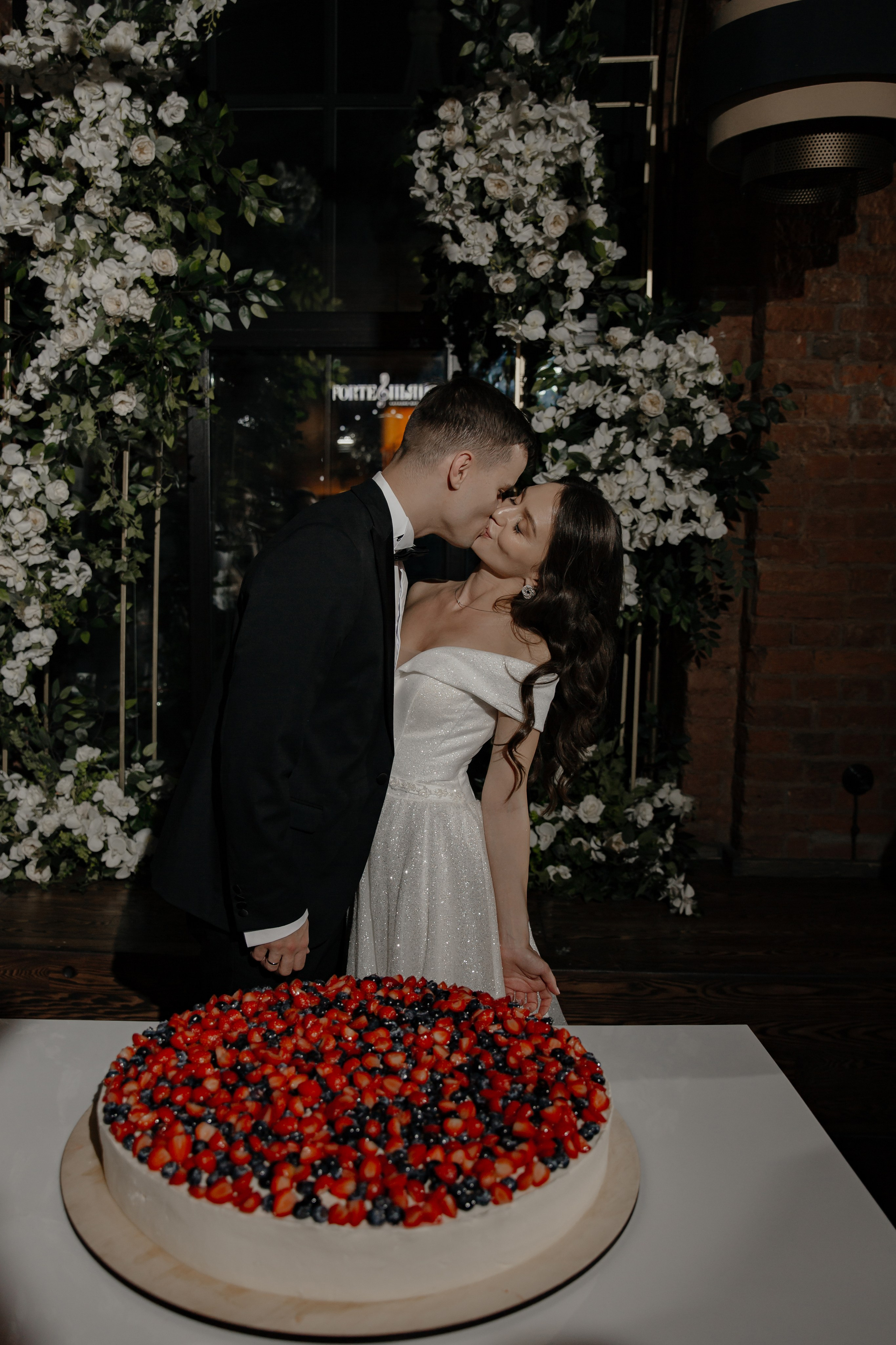 16.09.2024. RETOUCH-HOUSE