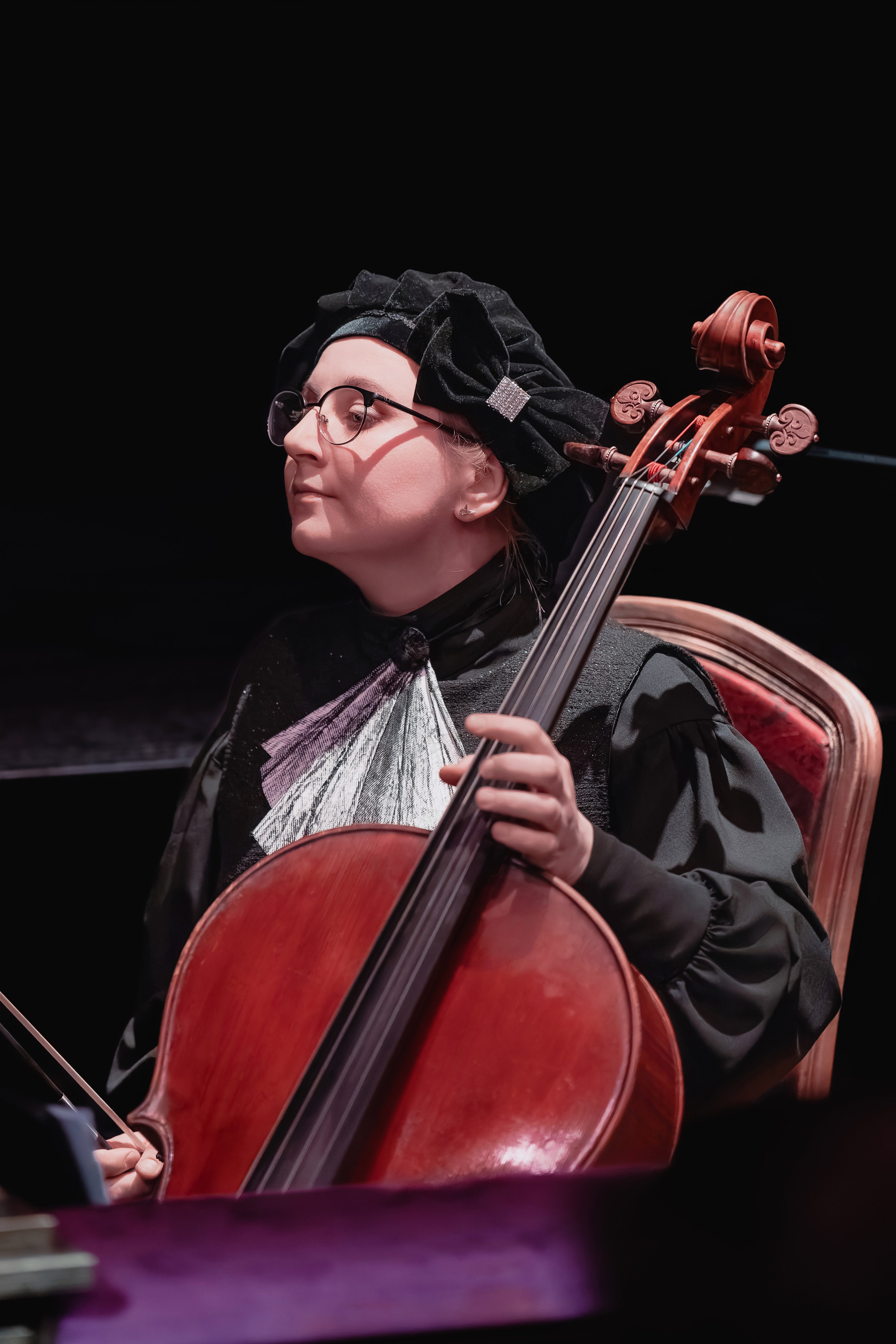 Театр Терезы Дуровой: Моцарт и Сальери. Сайт фотографа Сергея Абрамова