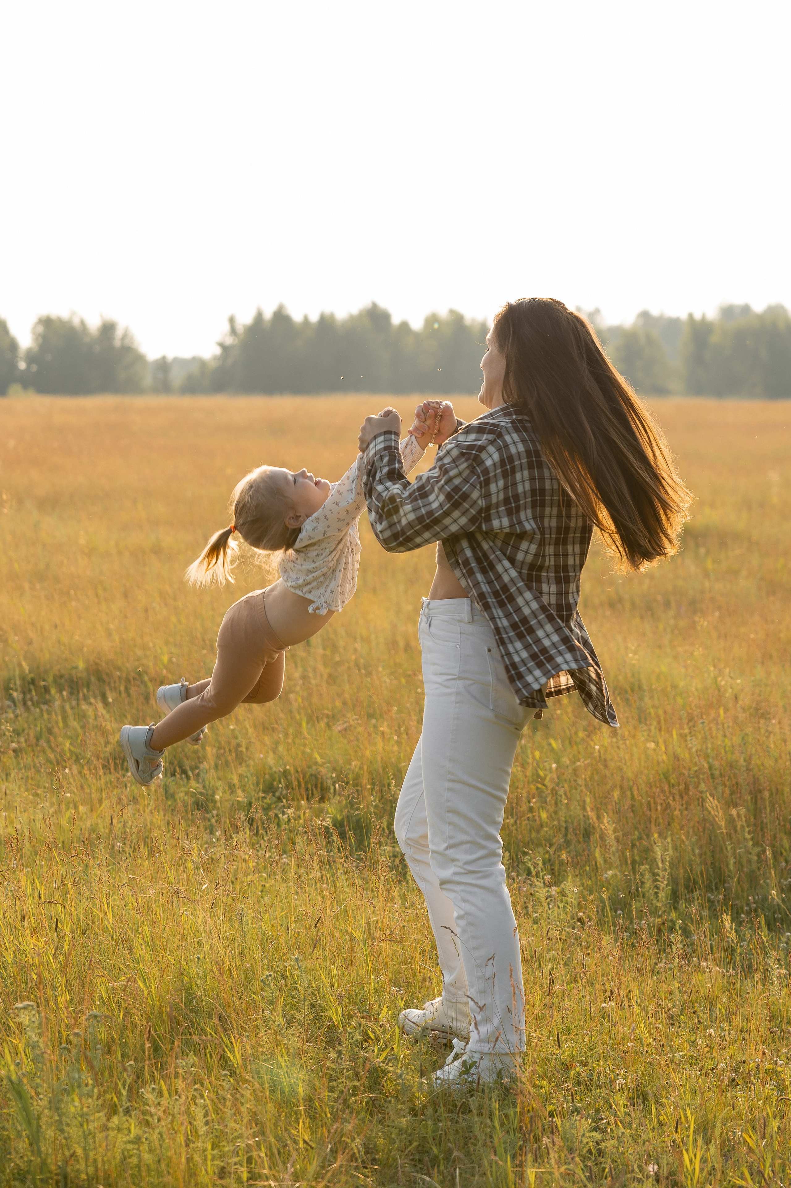 В поле. Семейный и свадебный фотограф в Челябинске Мария Леонтьева