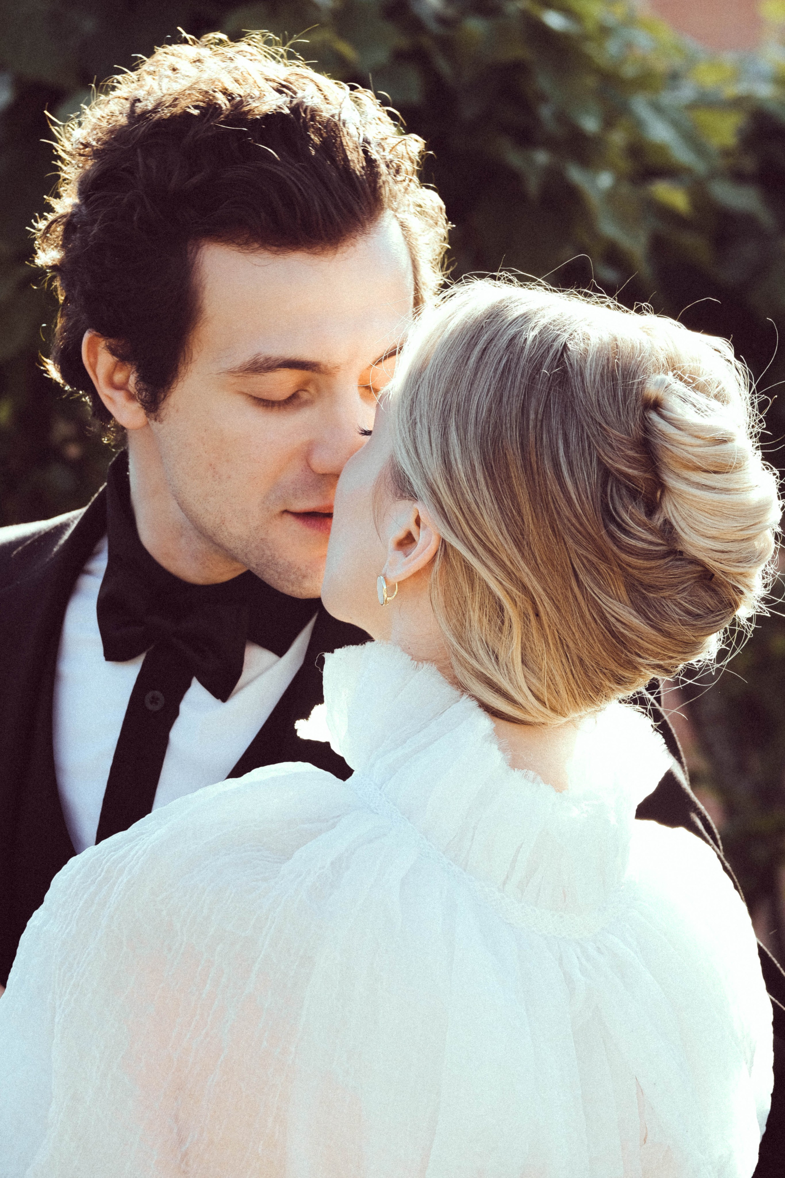 СВАДЕБНАЯ СЬЕМКА В ПАРКЕ ОРАНИЕНБАУМ. Профессиональный фотограф, Санкт-Петербург — Виктория Богомолова