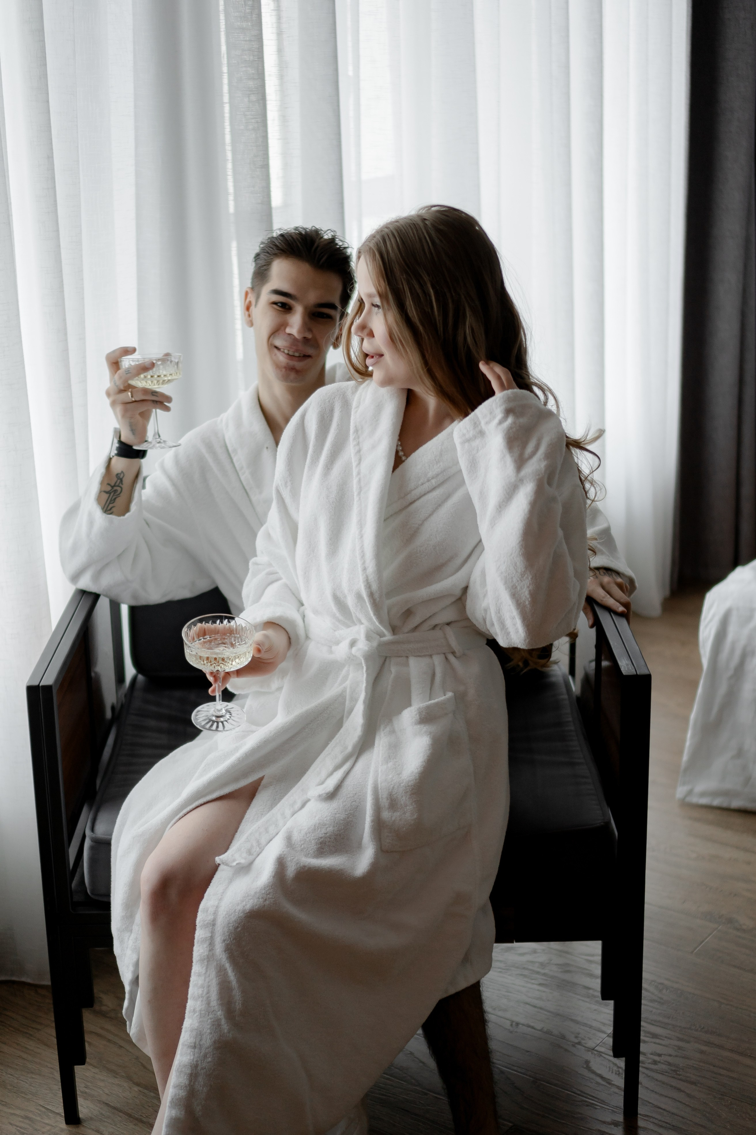 УТРО ЖЕНИХА И НЕВЕСТЫ (СНЯТО В СИБИРЕ В НИЖНЕВАРТОВСКЕ). Профессиональный фотограф, Санкт-Петербург — Виктория Богомолова