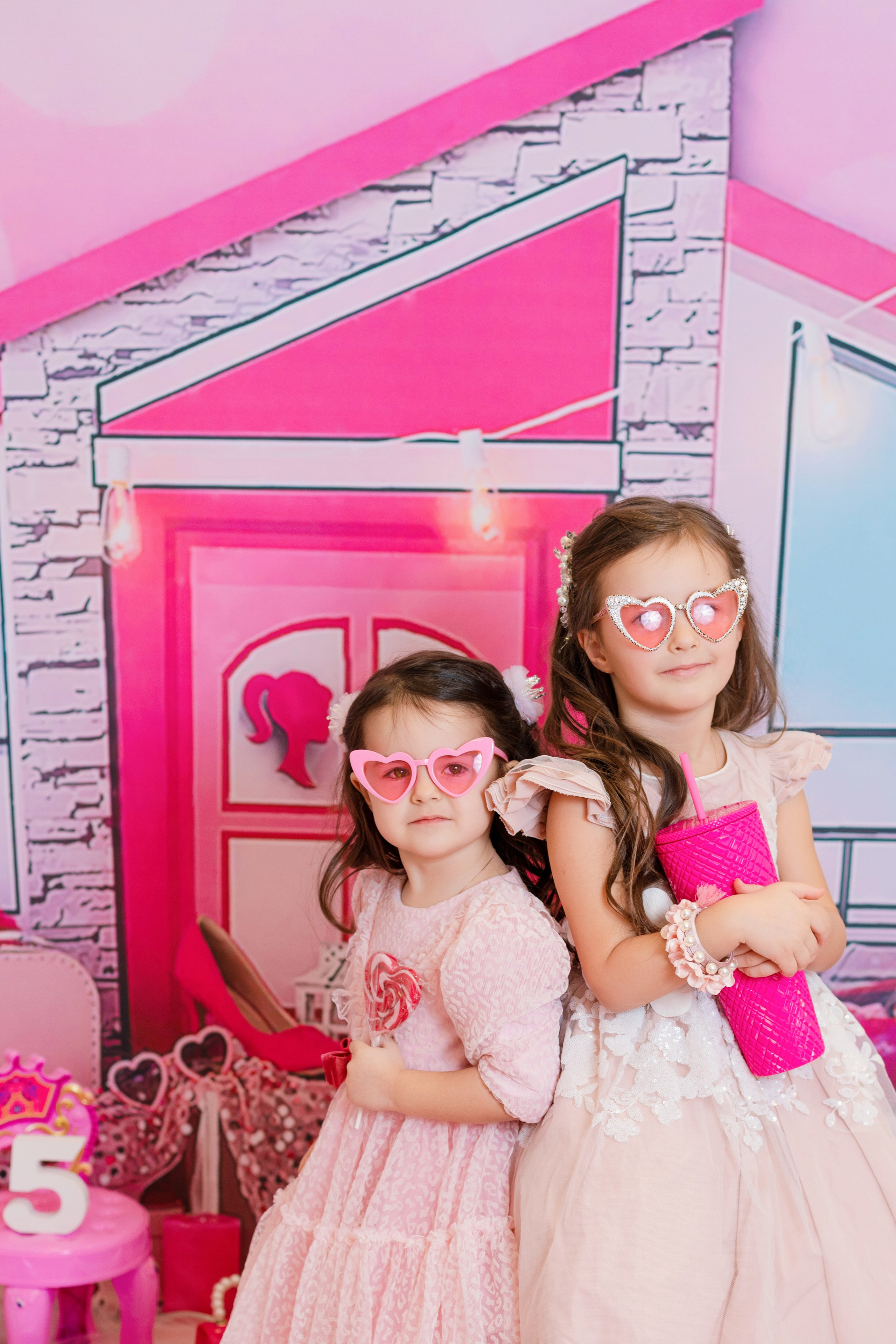 С тортиком. Фотограф новорождённых Псков