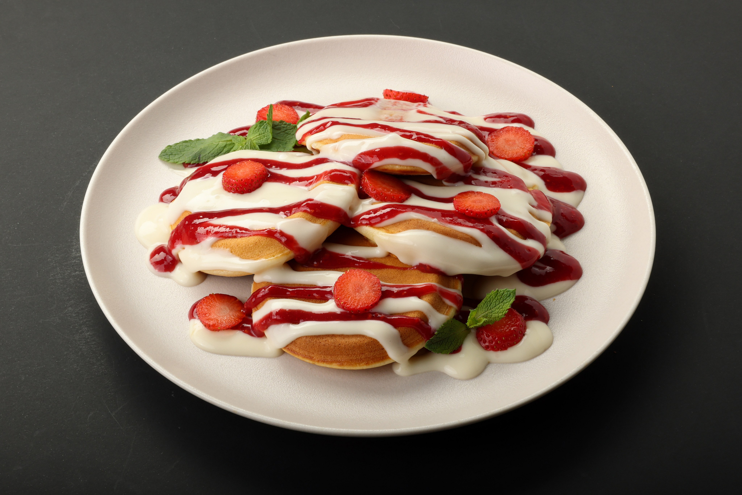 APPLEMANIA. Фотограф Самира Абдуллаева