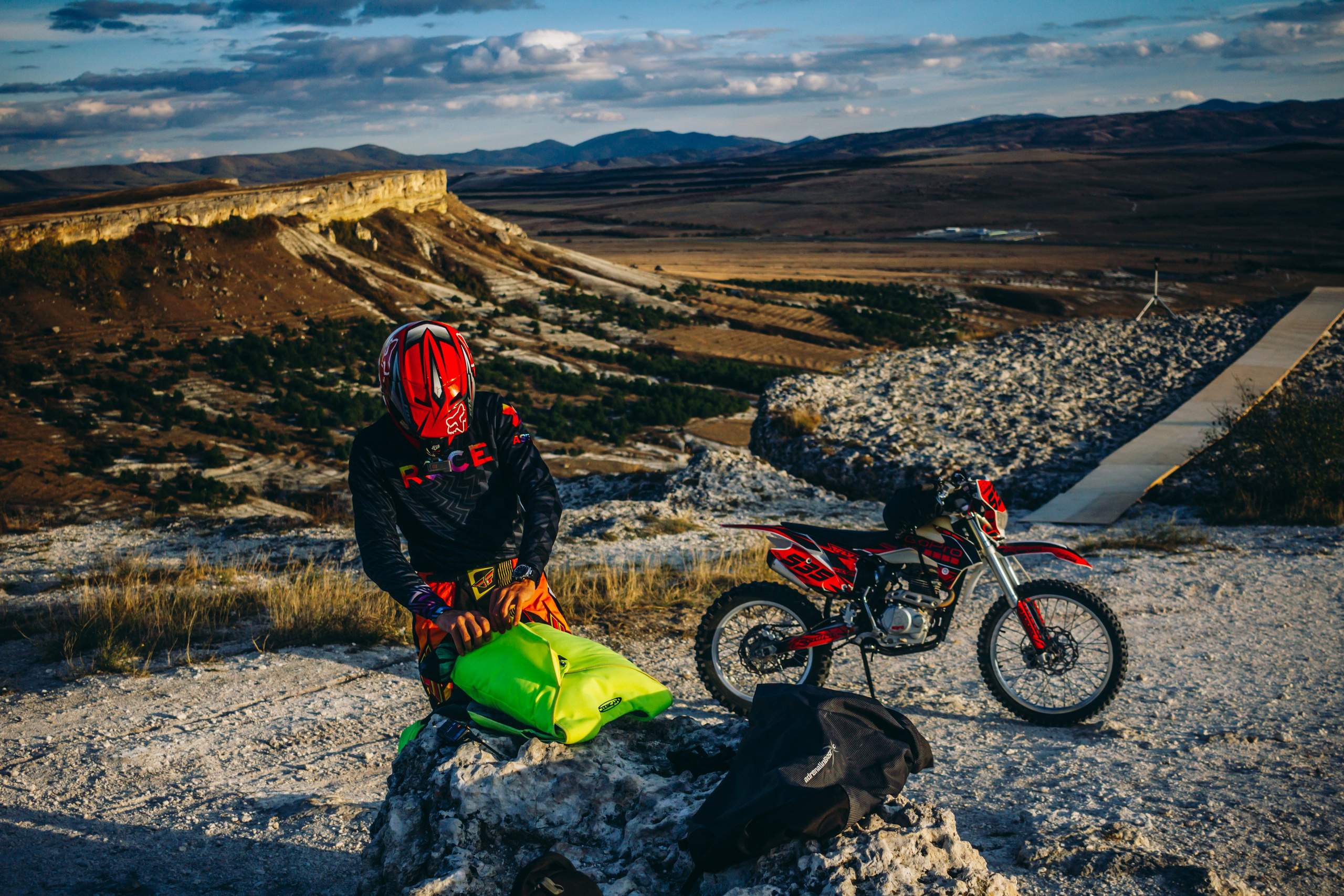 MOTOBASE. Фотограф в Крыму Григорий