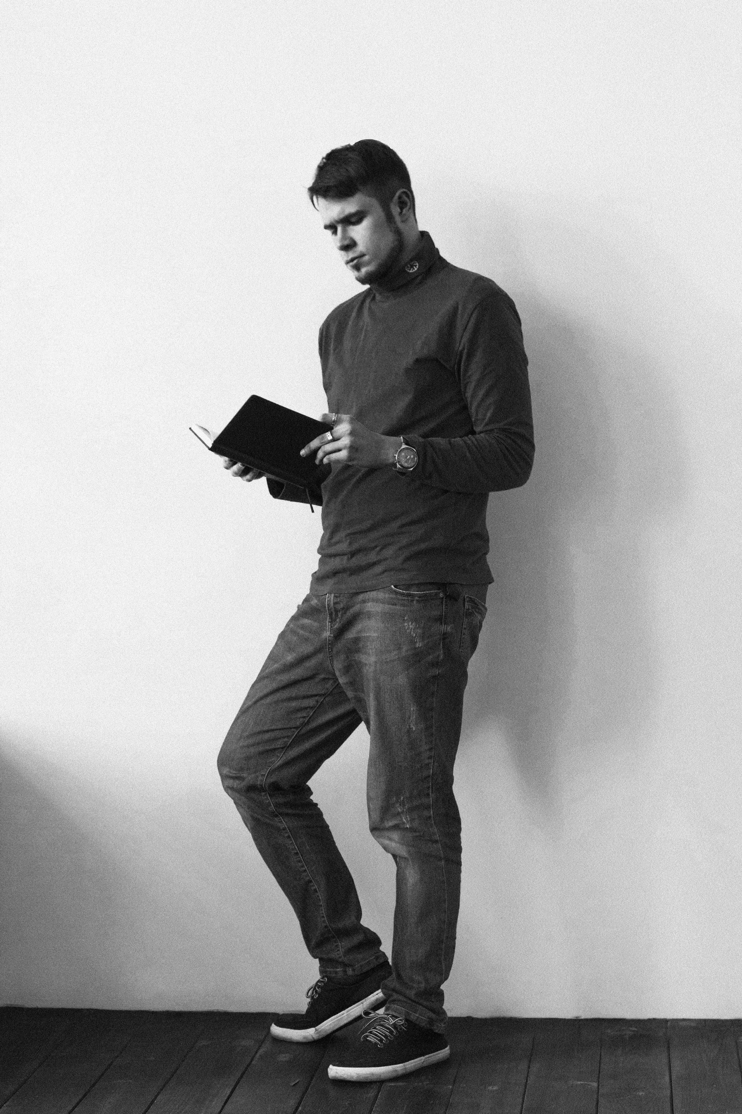 Нейропсихолог Егорыч. Фотограф и видеограф в Омск/Москва Сащенко Лера