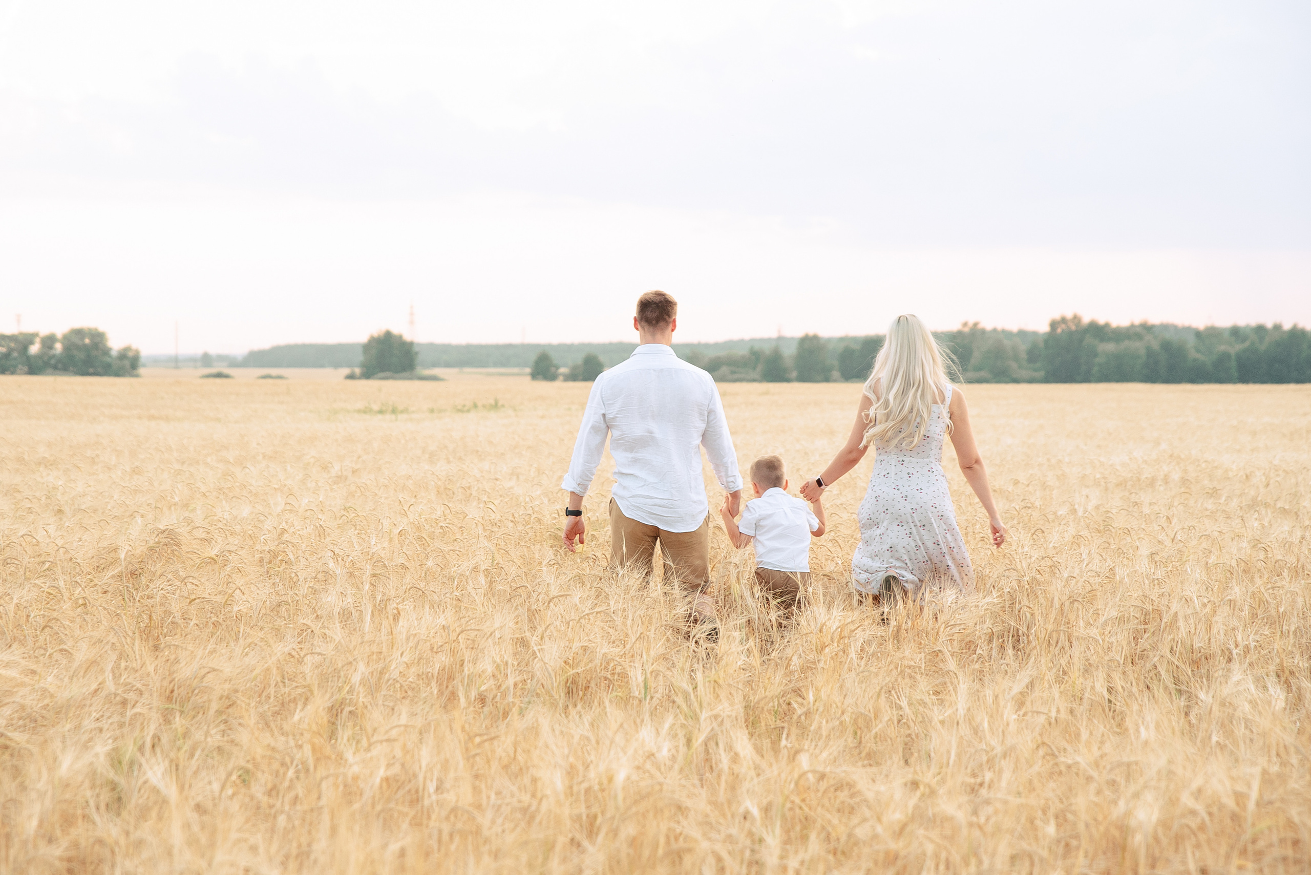 Семейная фотосессия Электросталь. Свадебный и женский фотограф город Электросталь и Ногинск