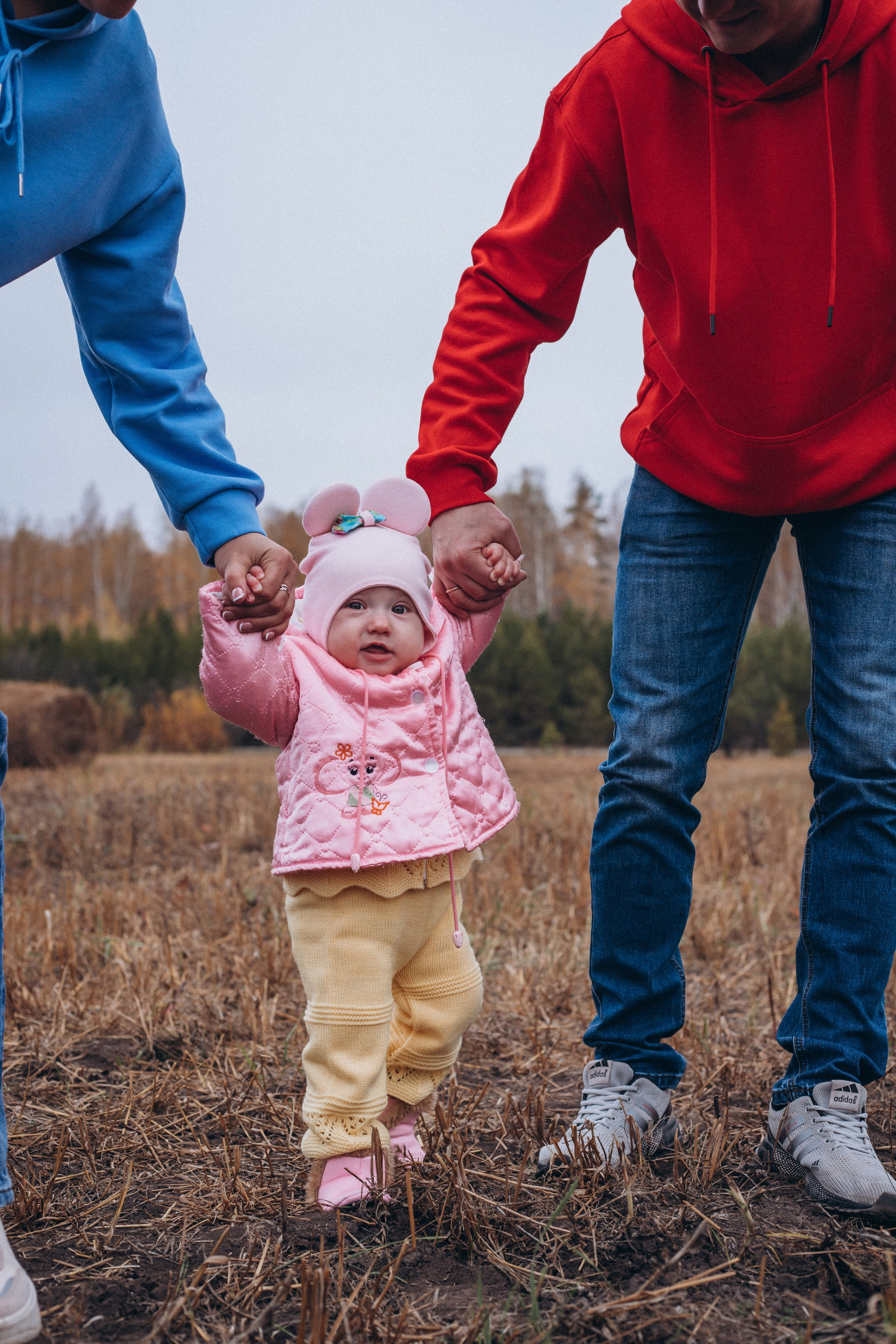 Максим Наташа Кирилл Арина Полина и бабушка. Семейный фотограф Нижневартовск Тюмень Ефимова Ирина
